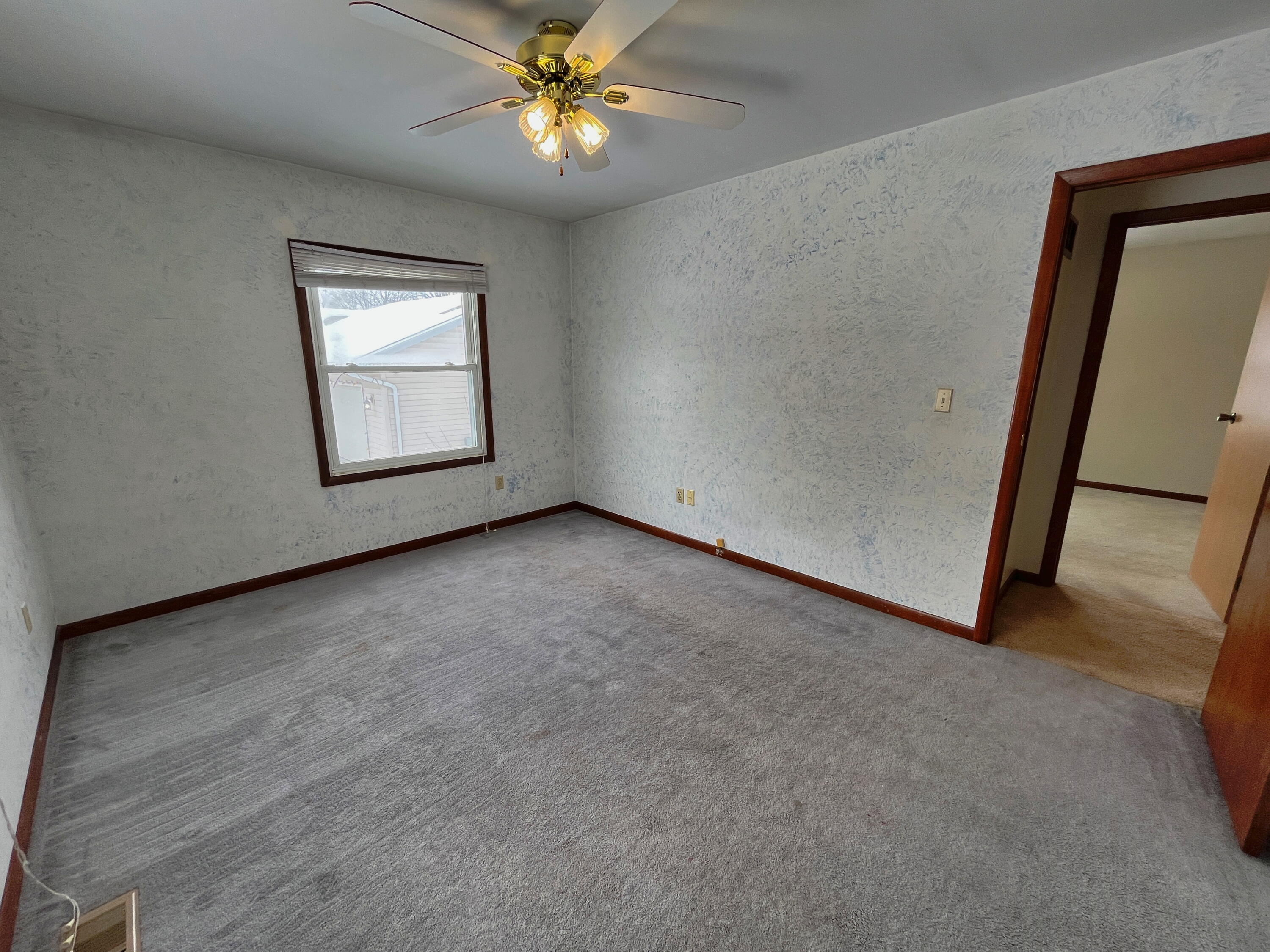 818 Aster Drive, Wapakoneta, Ohio 45895