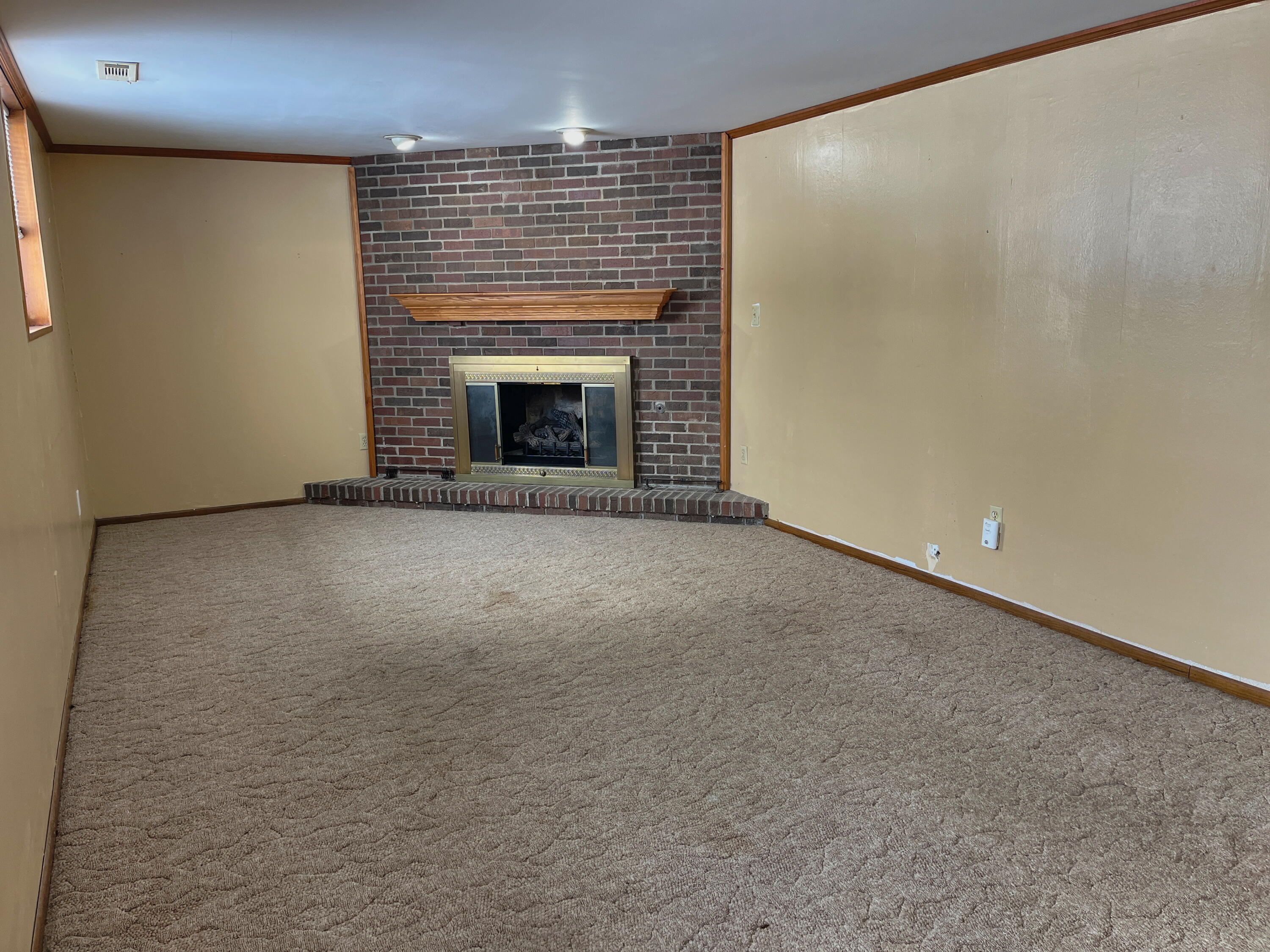 818 Aster Drive, Wapakoneta, Ohio 45895