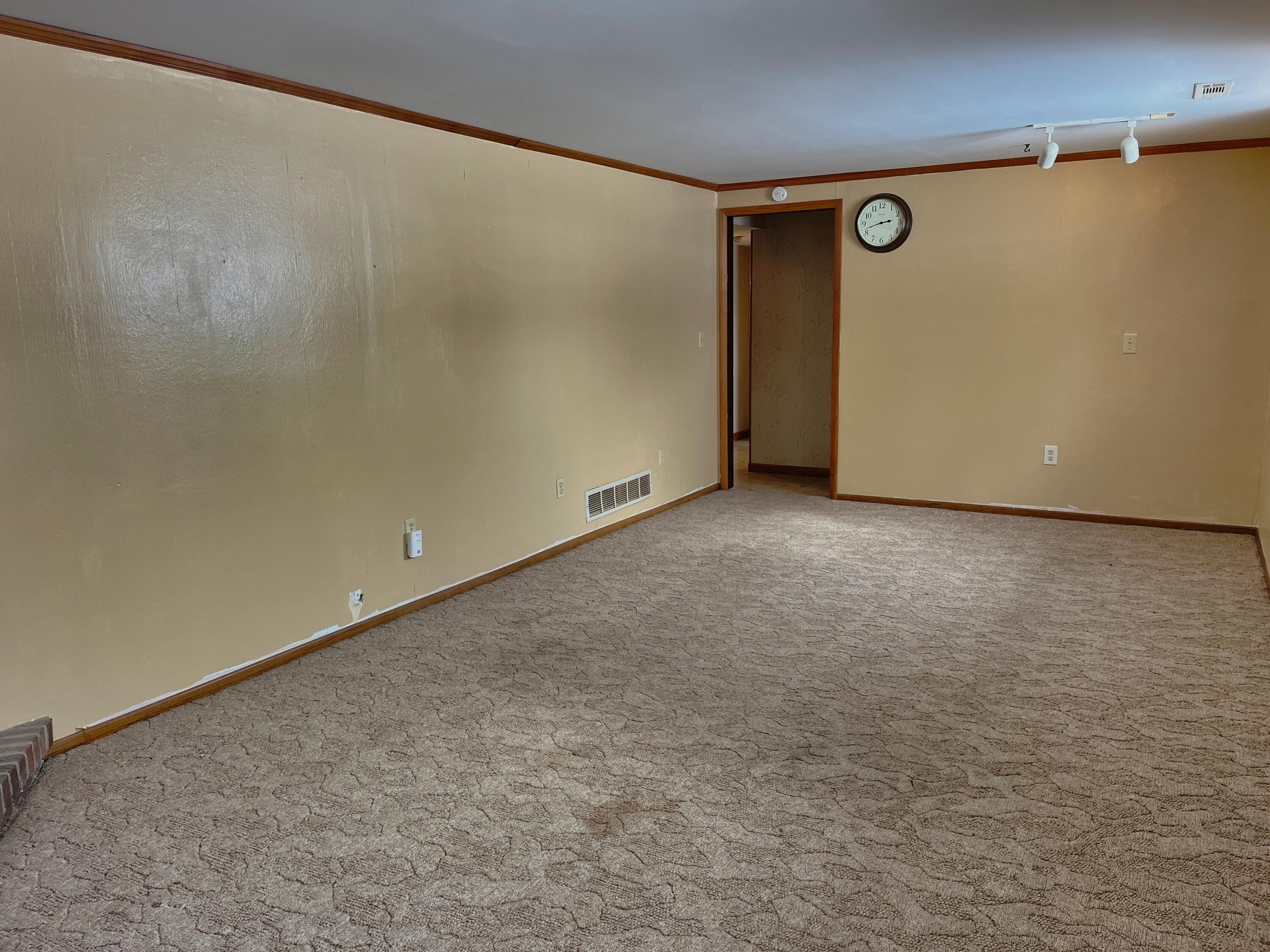 818 Aster Drive, Wapakoneta, Ohio 45895