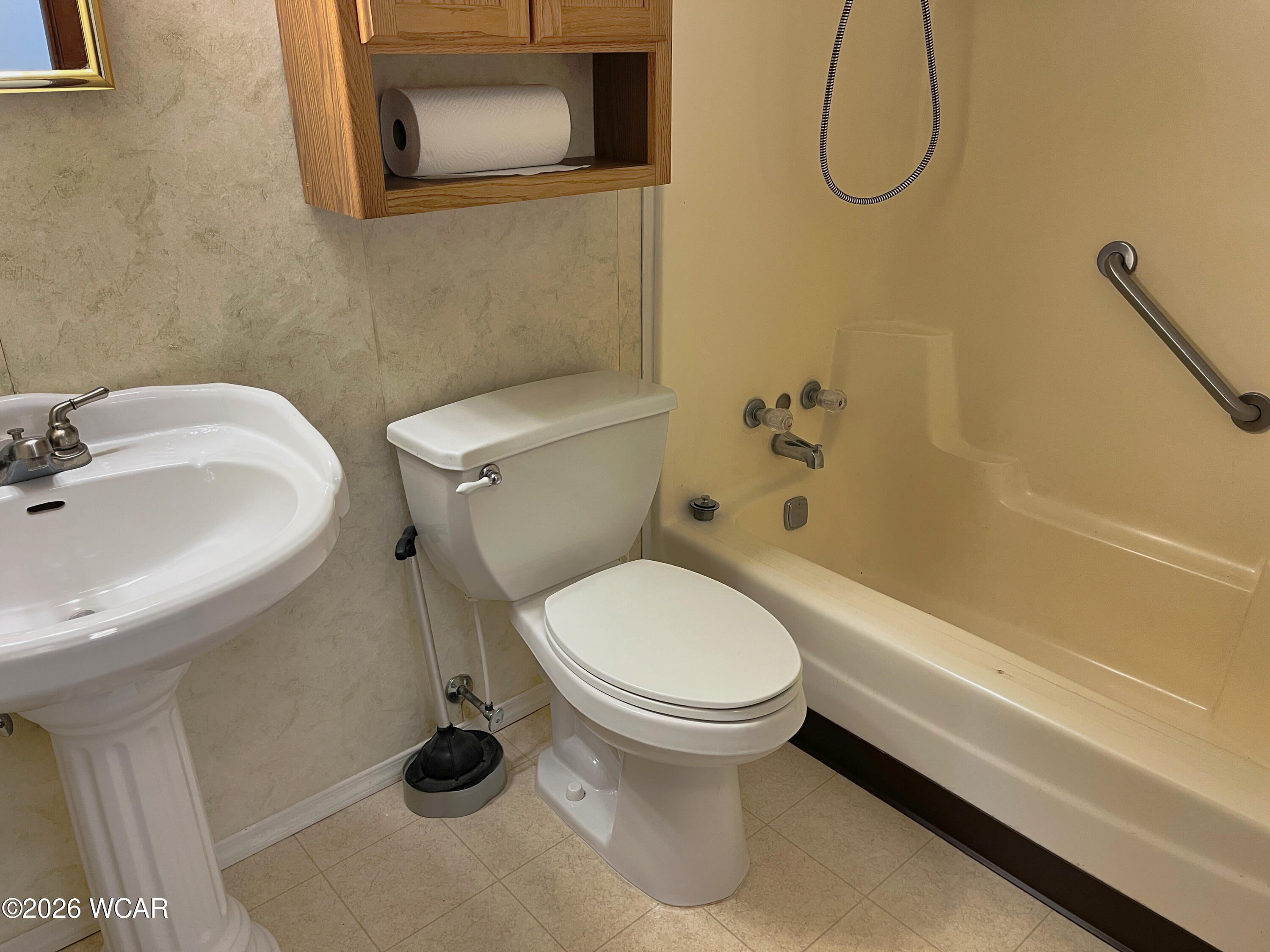 818 Aster Drive, Wapakoneta, Ohio