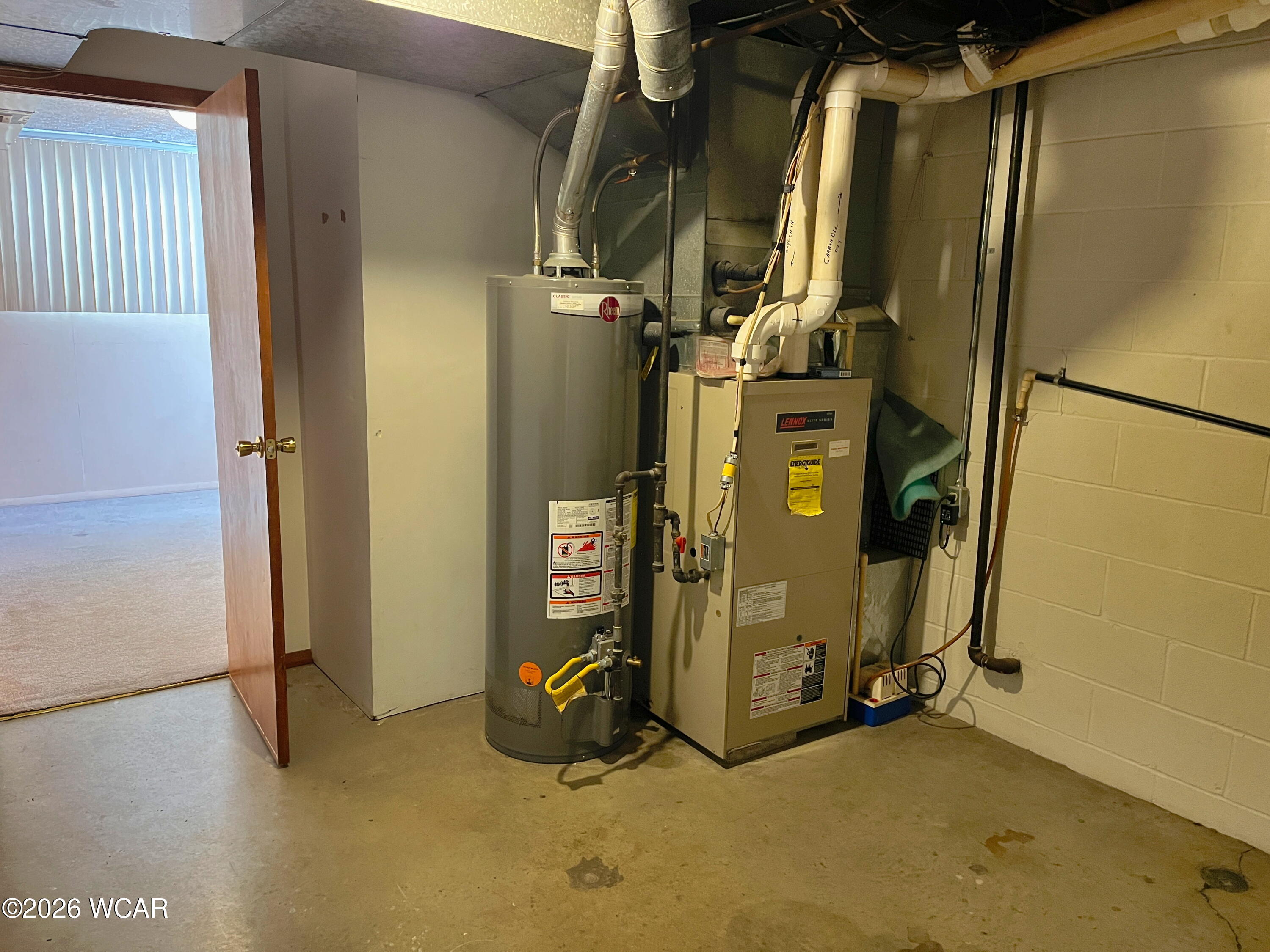 818 Aster Drive, Wapakoneta, Ohio