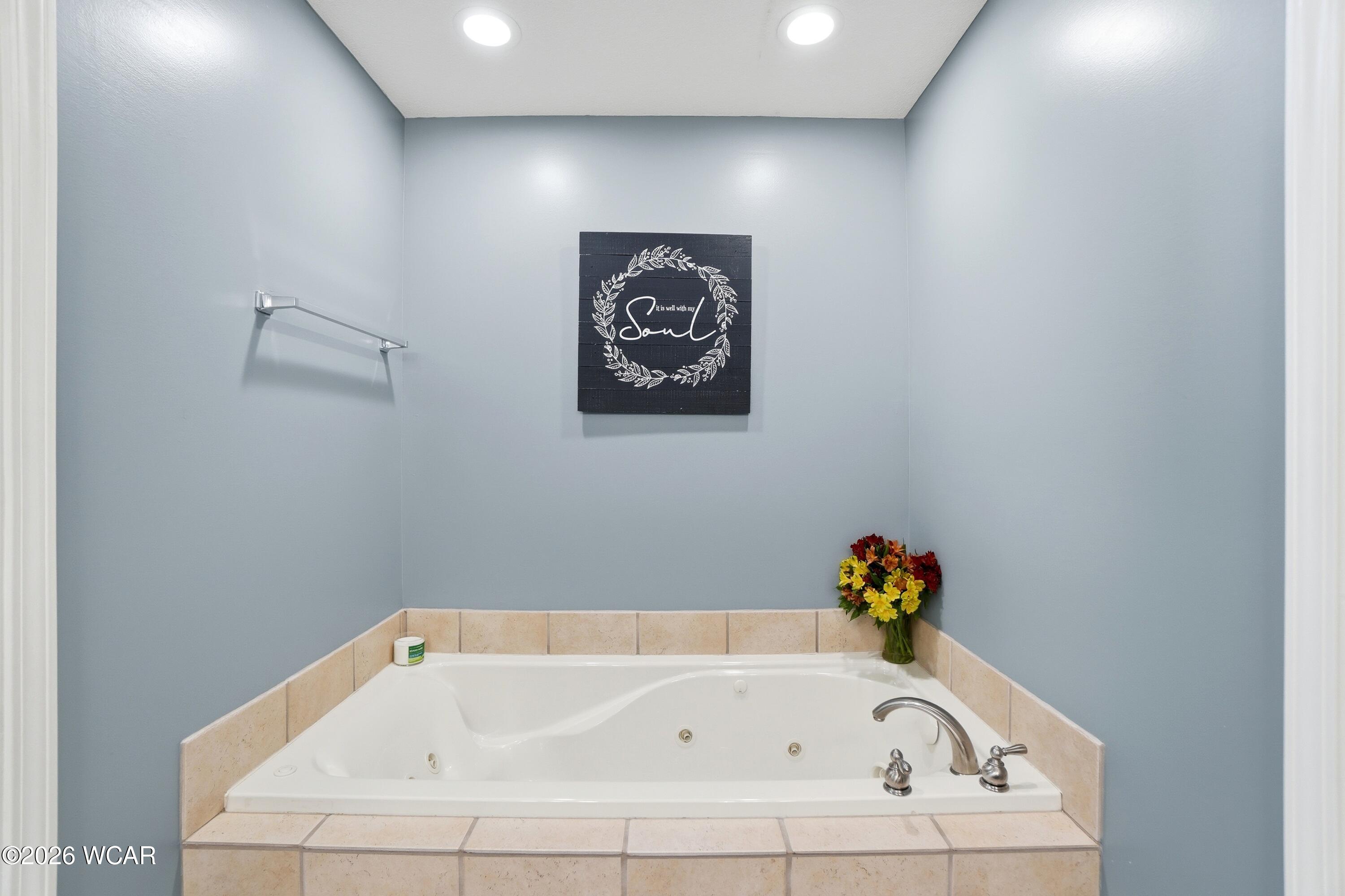 6477 Woods Drive, Lima, Ohio