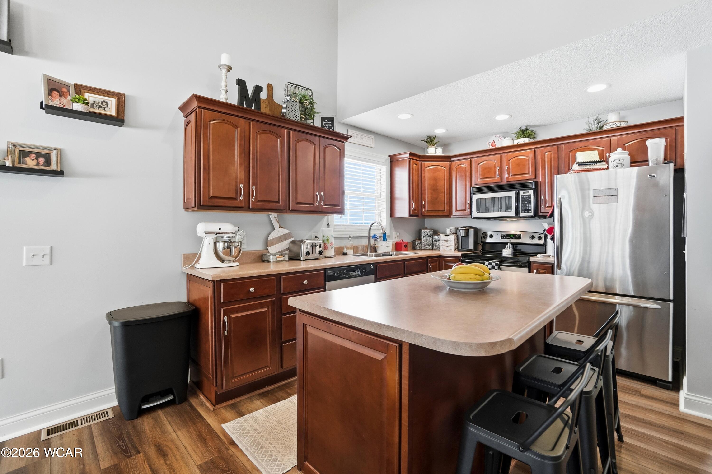 6477 Woods Drive, Lima, Ohio