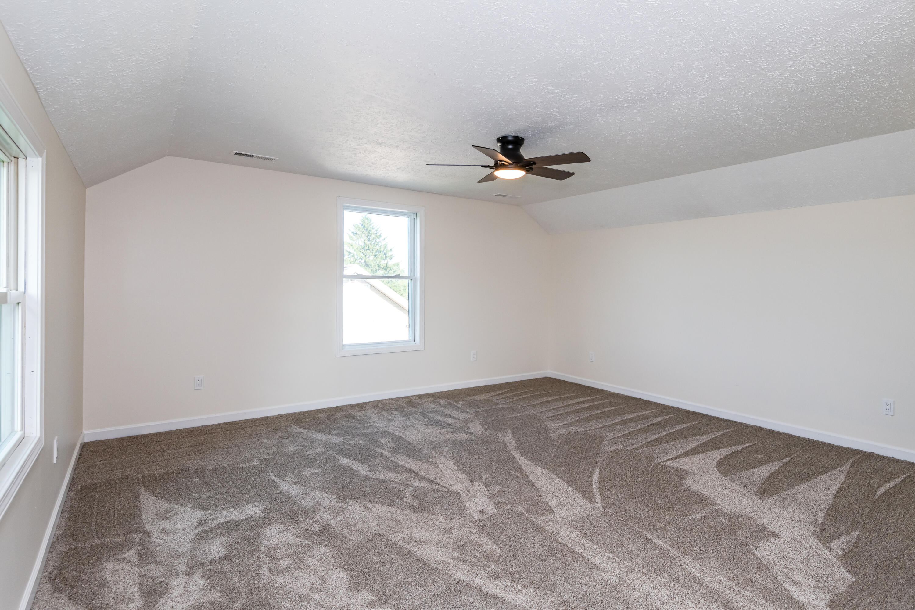 734 Emmalyn Avenue, Urbana, Ohio 43078