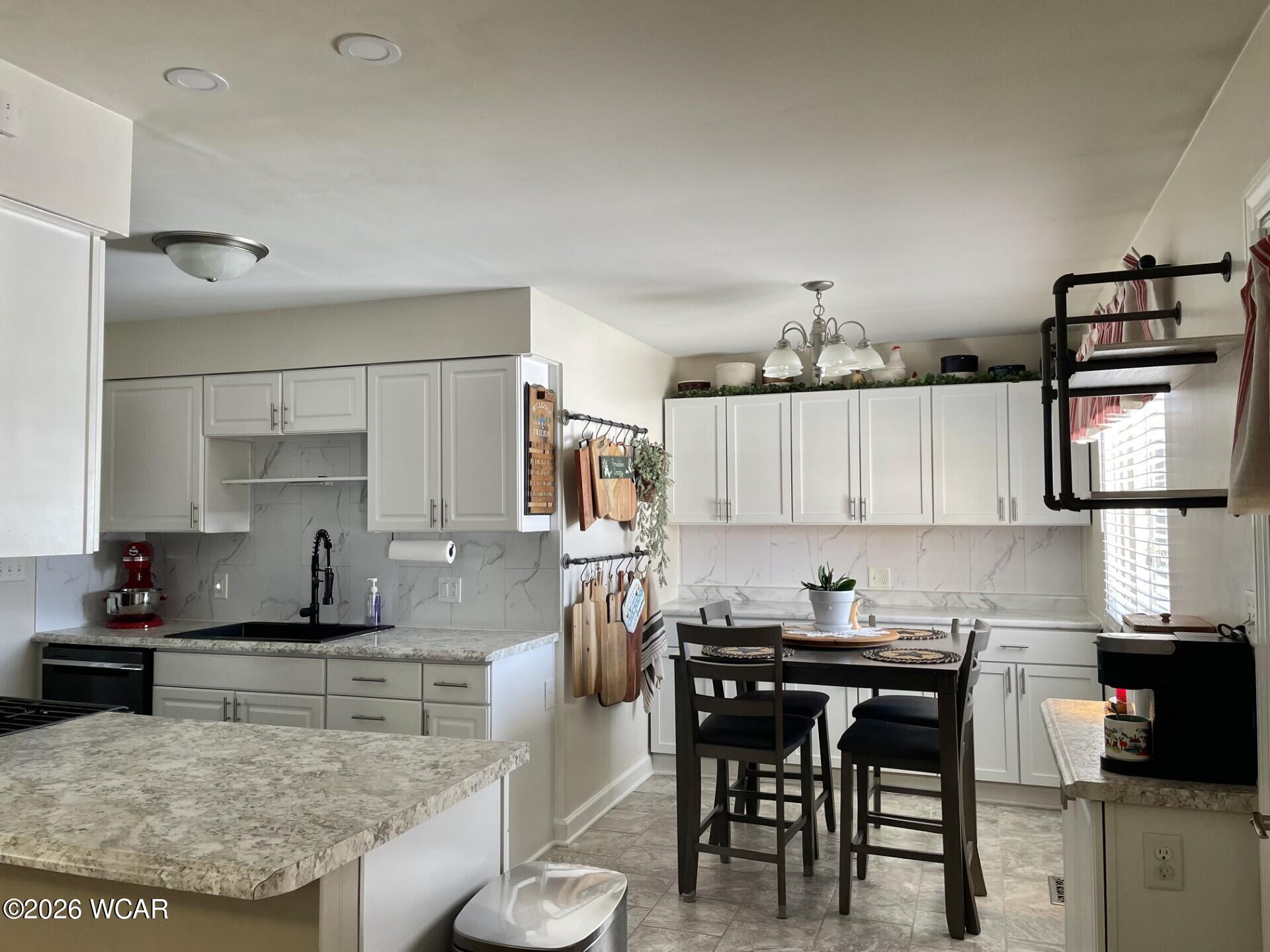 221 Devonshire Drive, Lima, Ohio