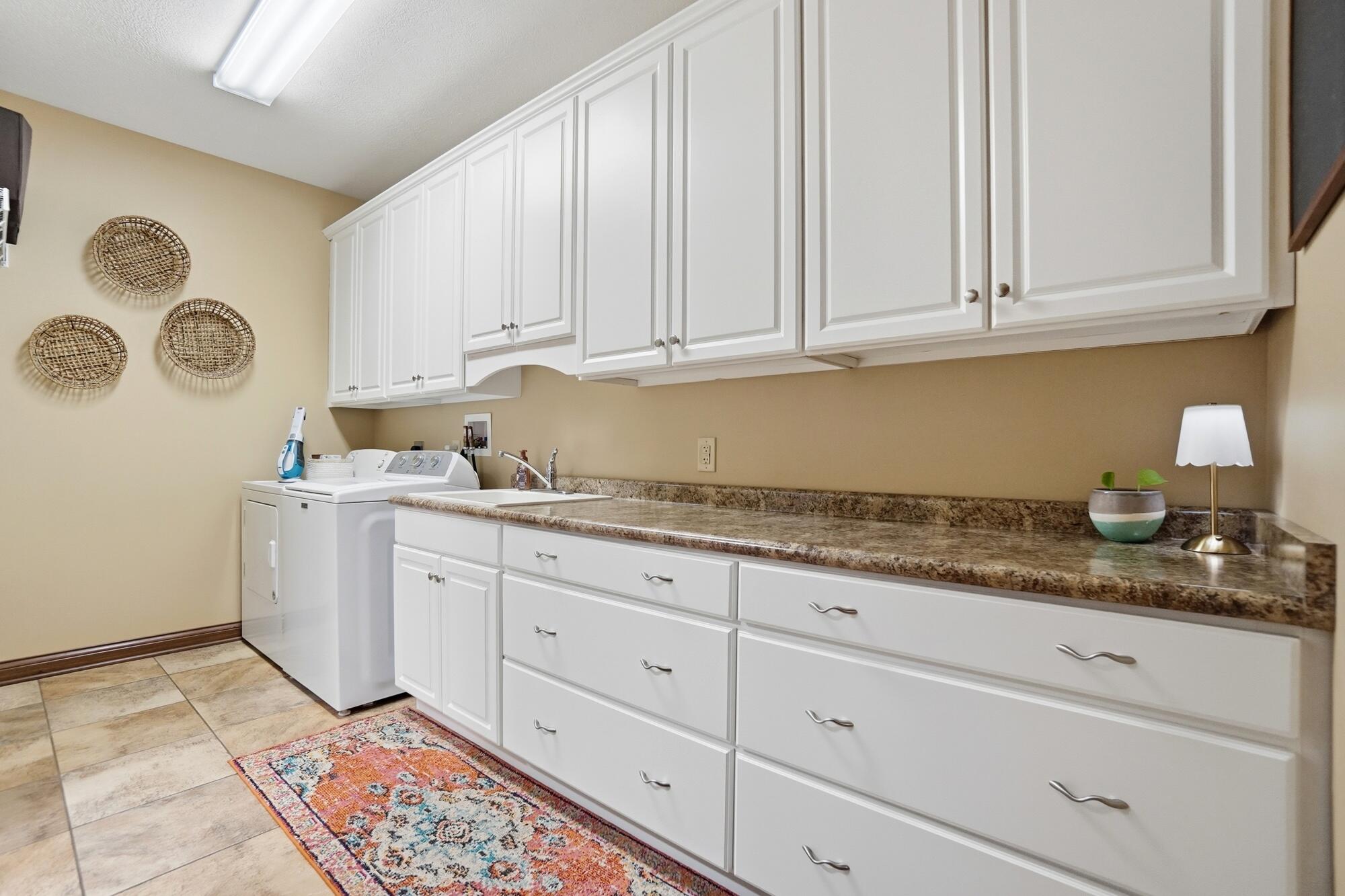 9030 Getter Lane, Brookville, Ohio 45309