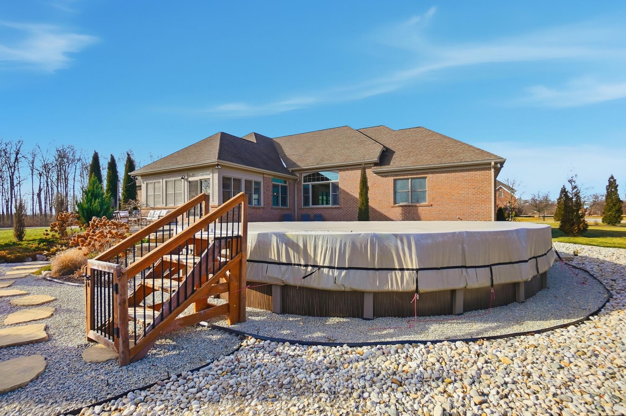 9030 Getter Lane, Brookville, Ohio 45309