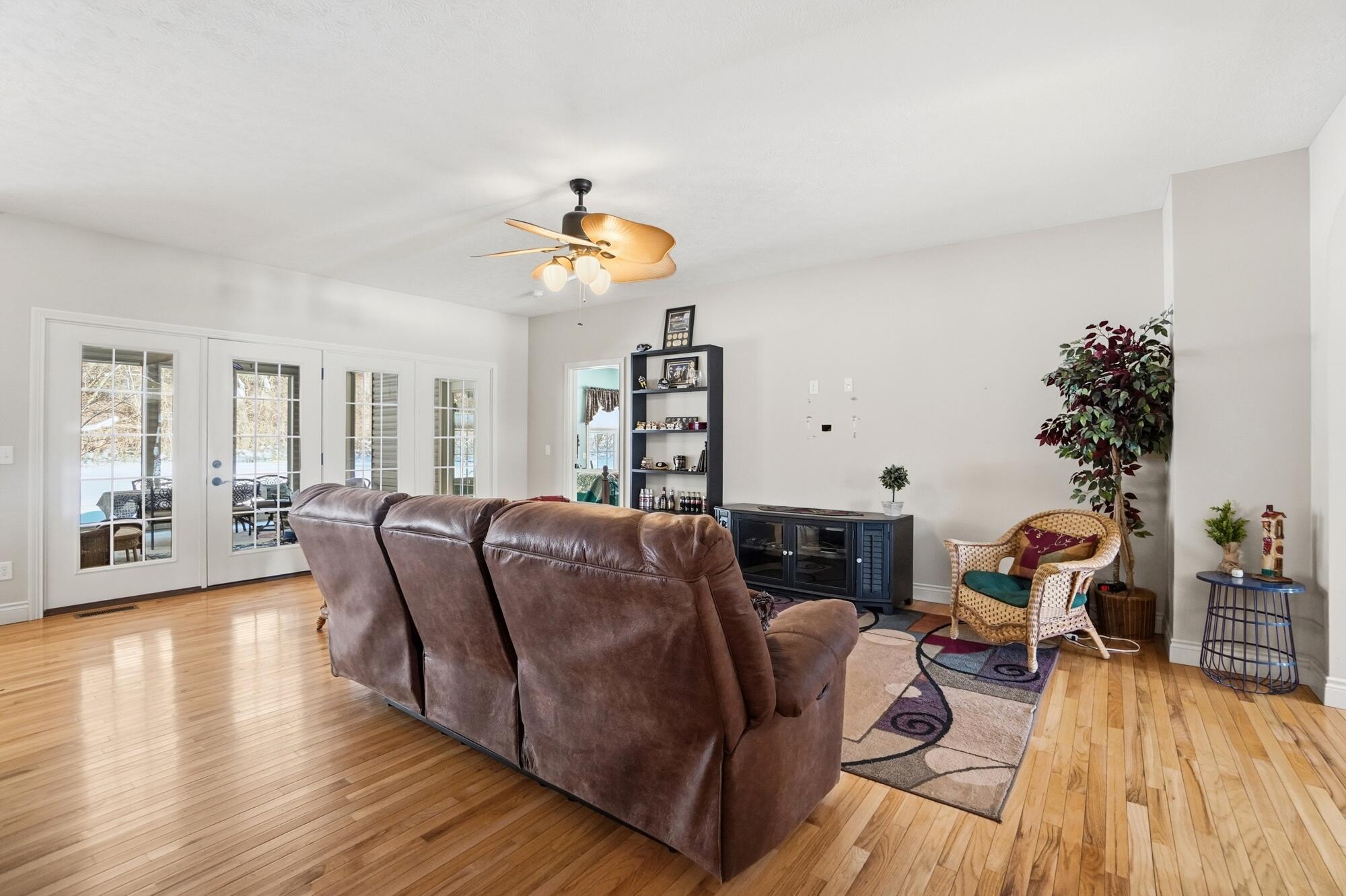 5060 Morris Road, Springfield, Ohio 45502