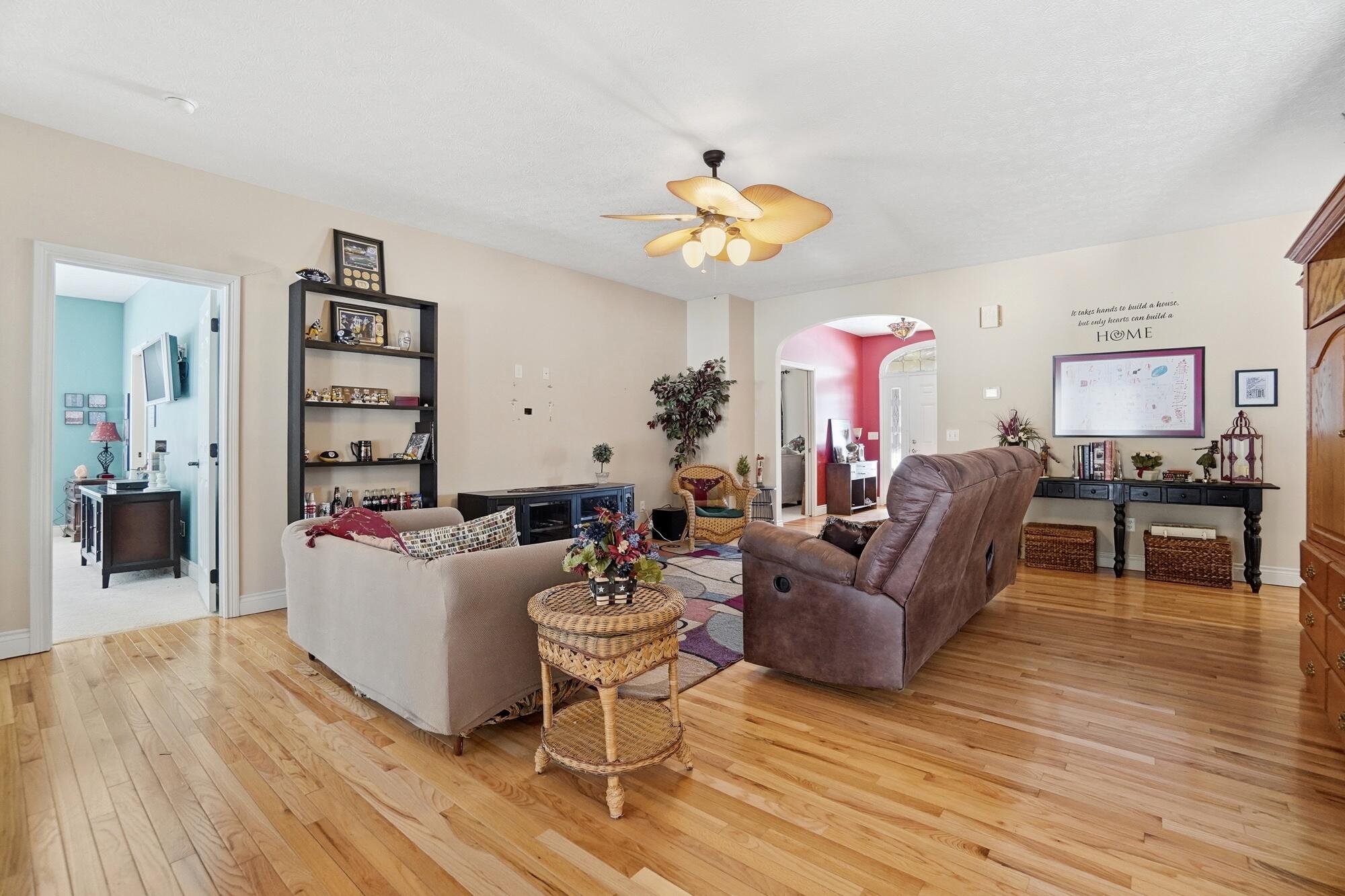 5060 Morris Road, Springfield, Ohio 45502