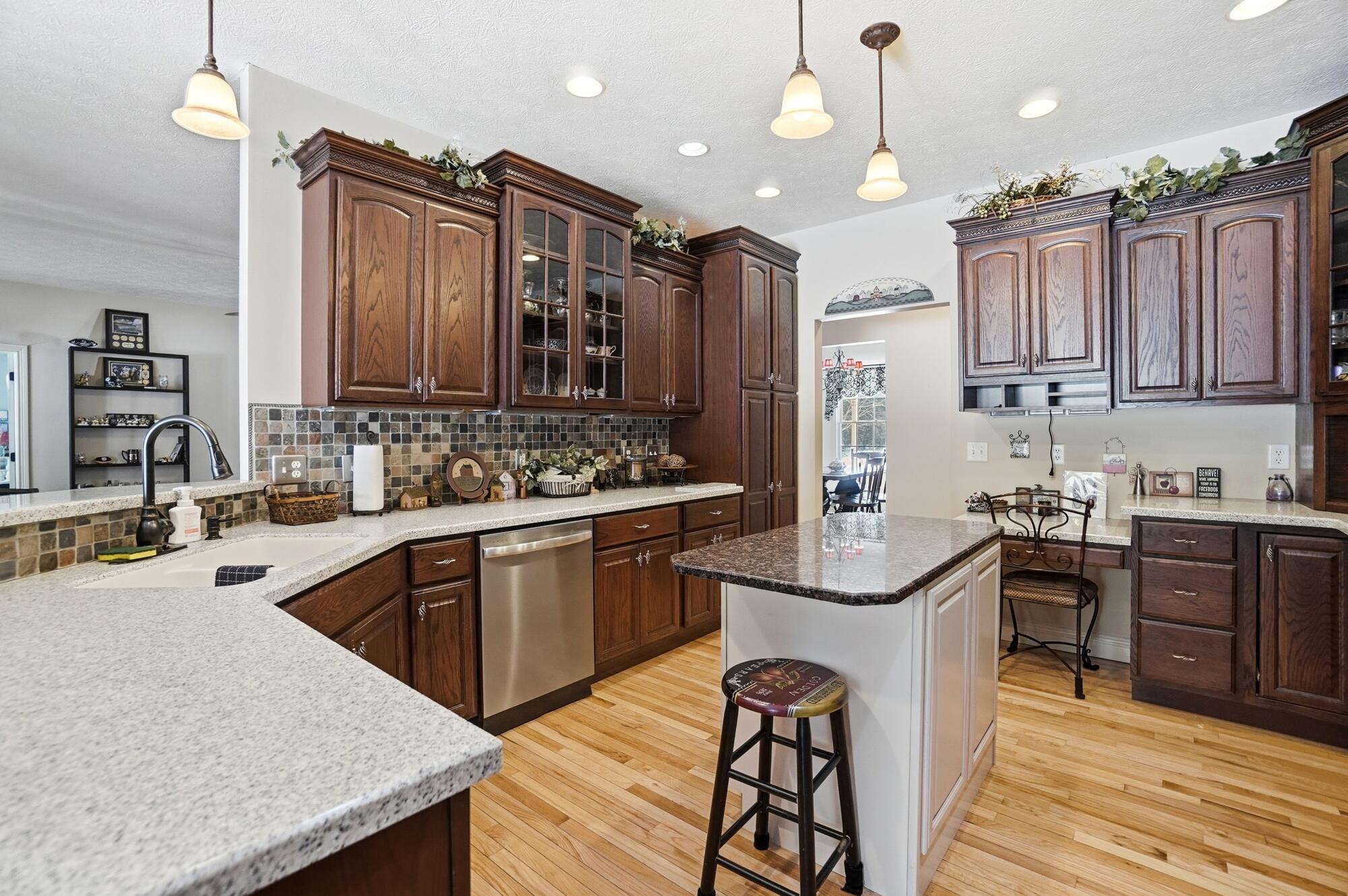 5060 Morris Road, Springfield, Ohio 45502