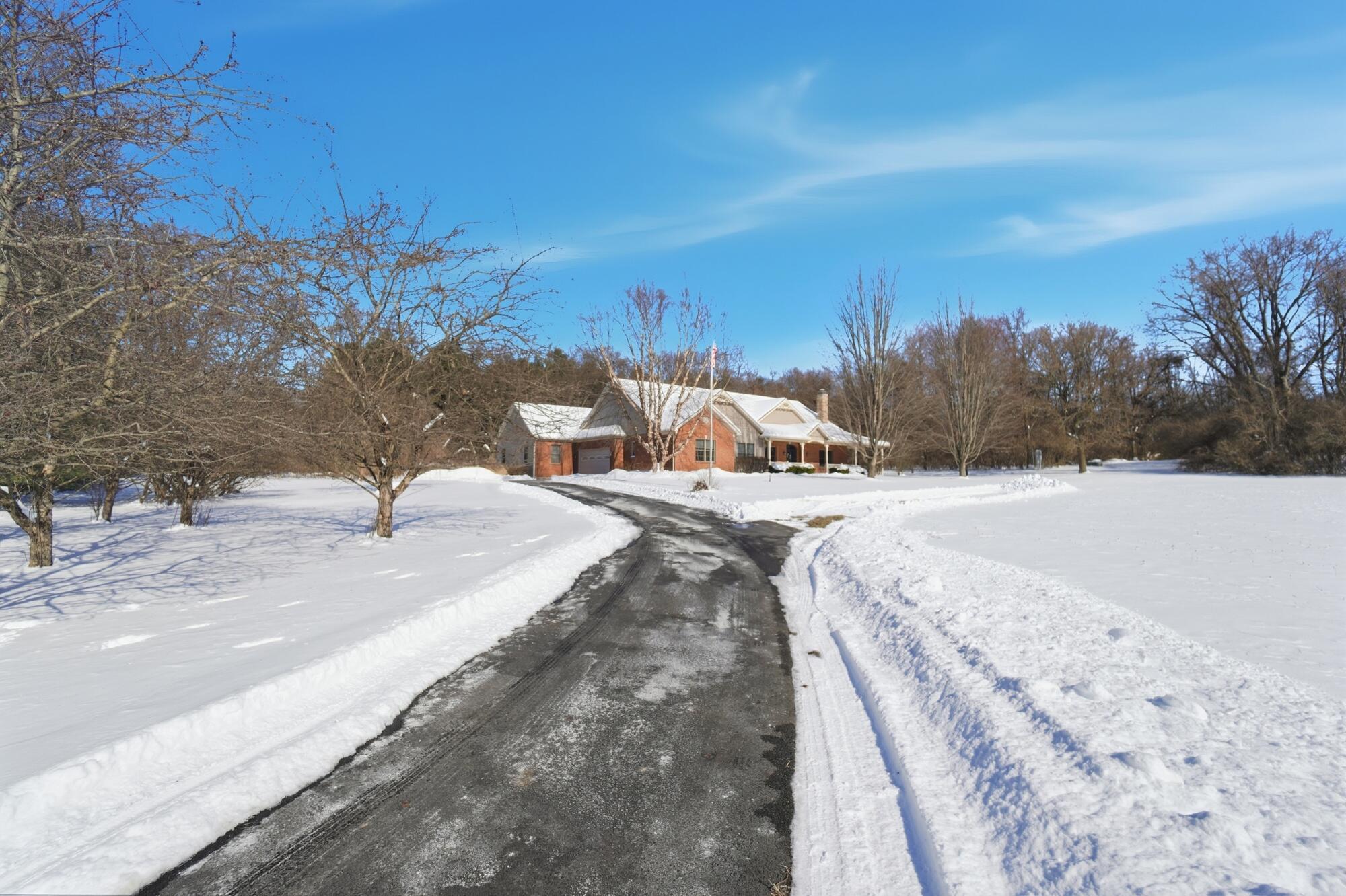 5060 Morris Road, Springfield, Ohio 45502