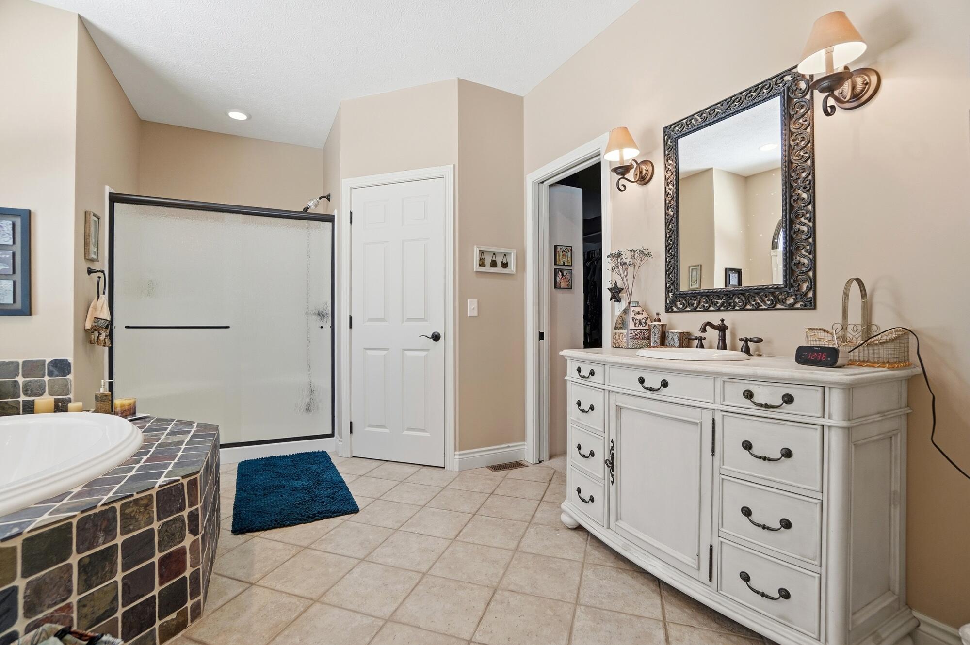 5060 Morris Road, Springfield, Ohio 45502