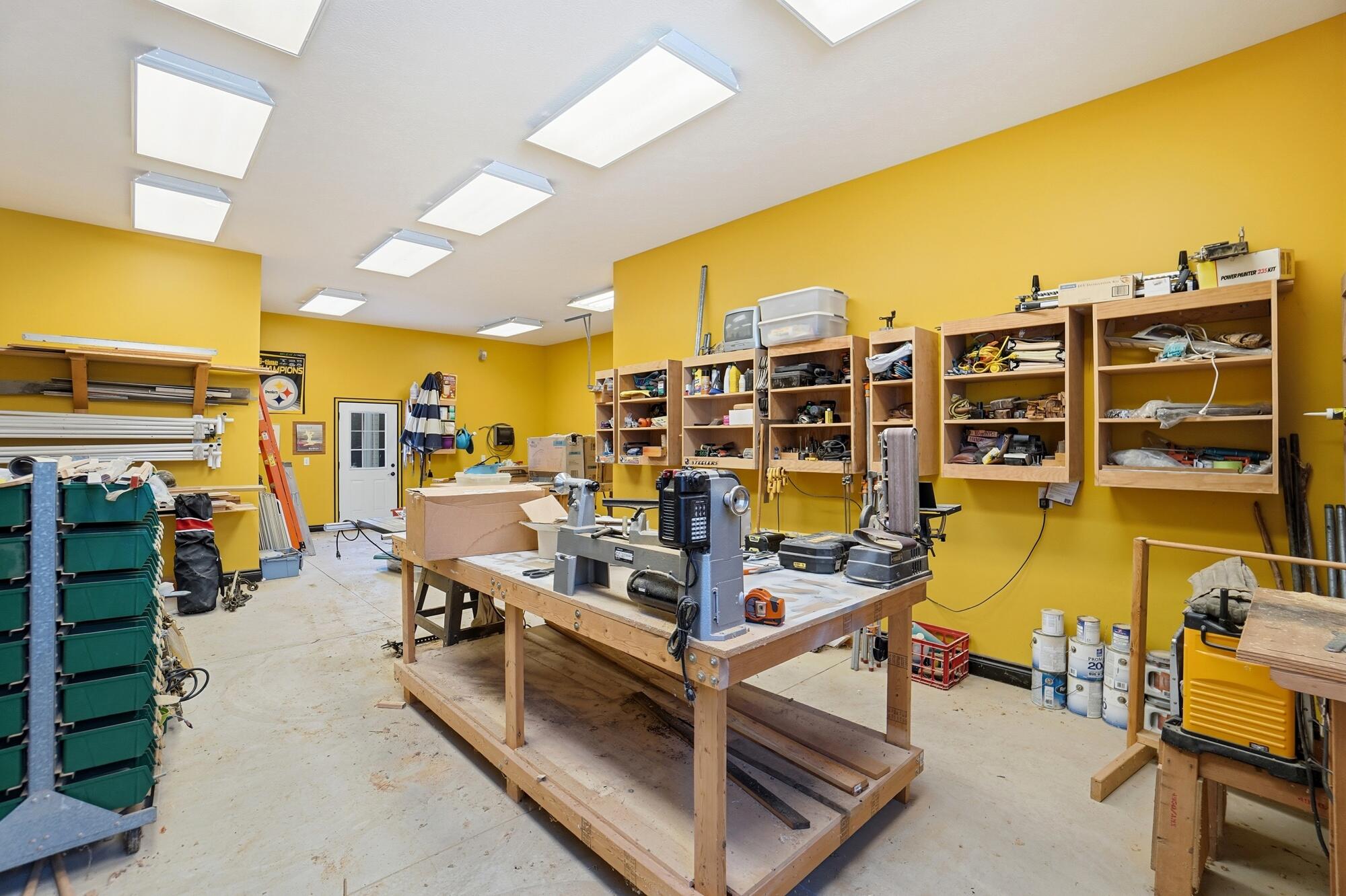 5060 Morris Road, Springfield, Ohio 45502