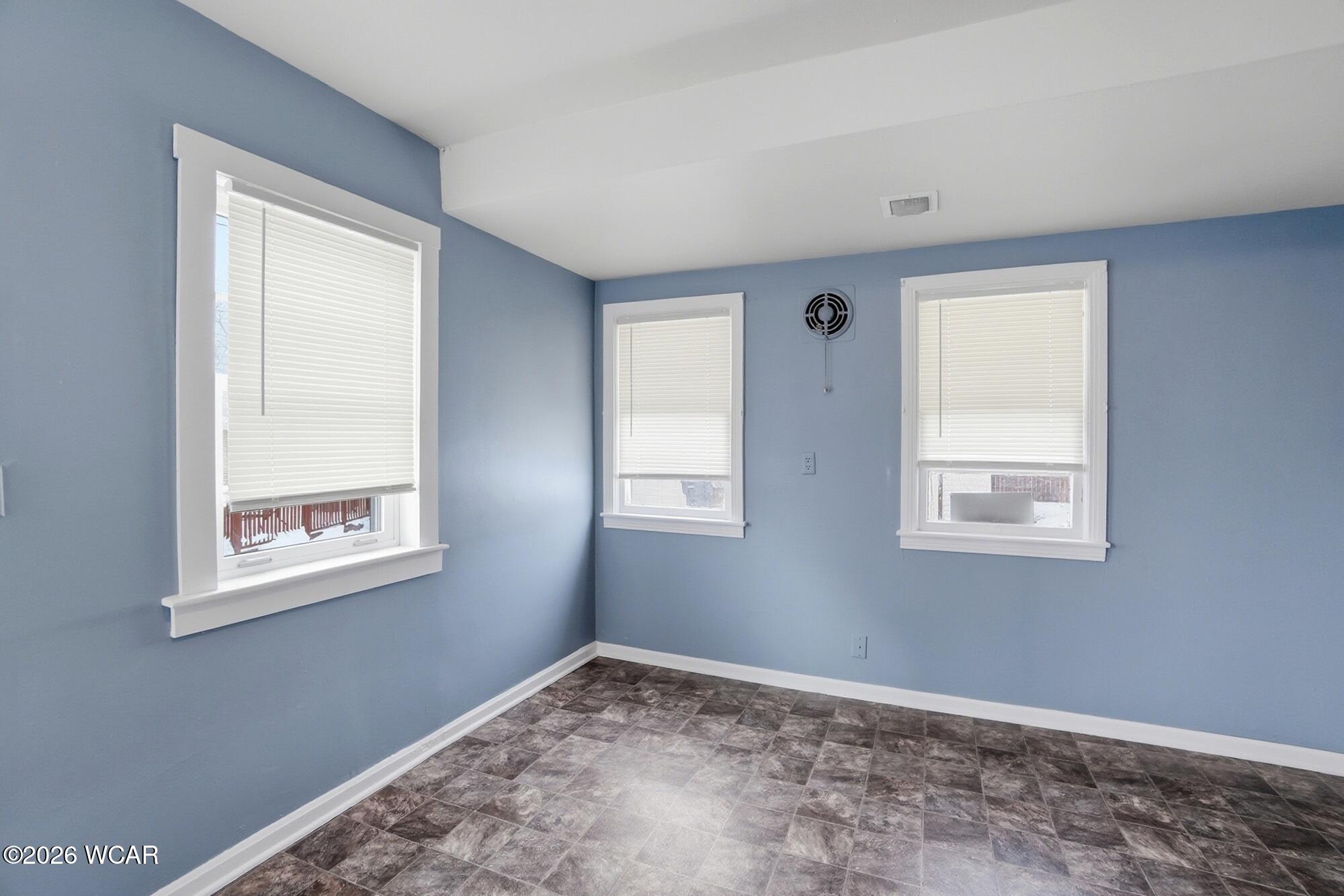 576 Ashton Avenue, Lima, Ohio