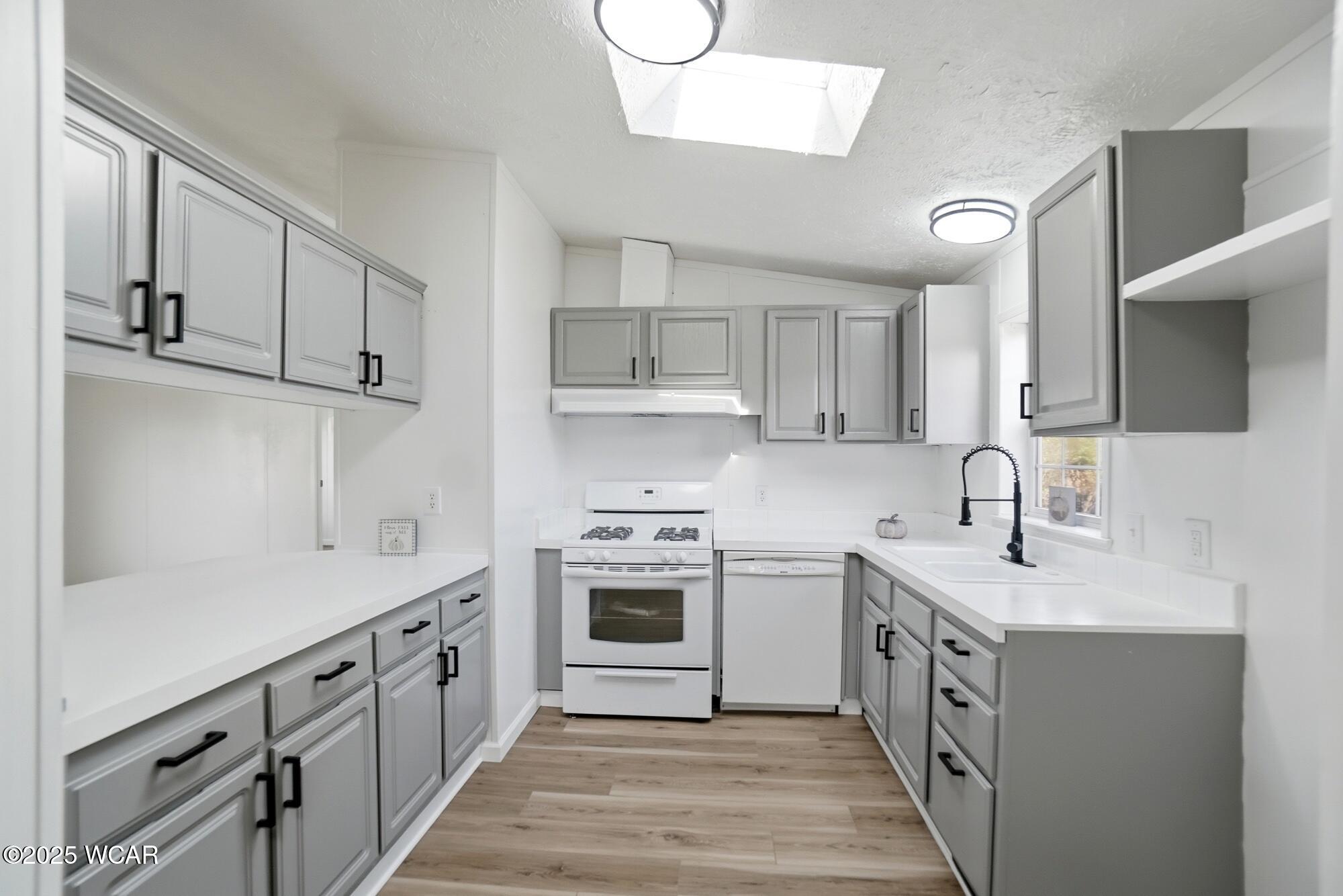 14 Deer Run, Lima, Ohio