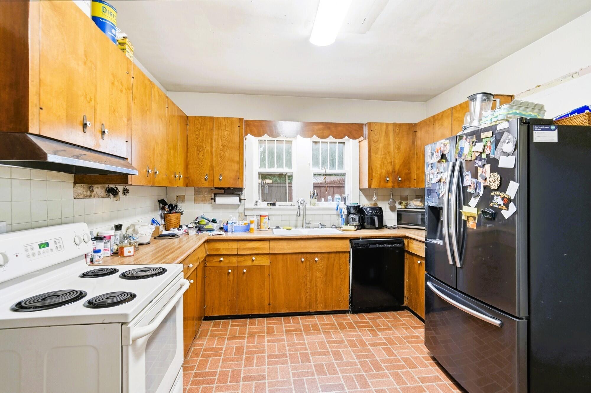 4638 National Road, Springfield, Ohio 45504