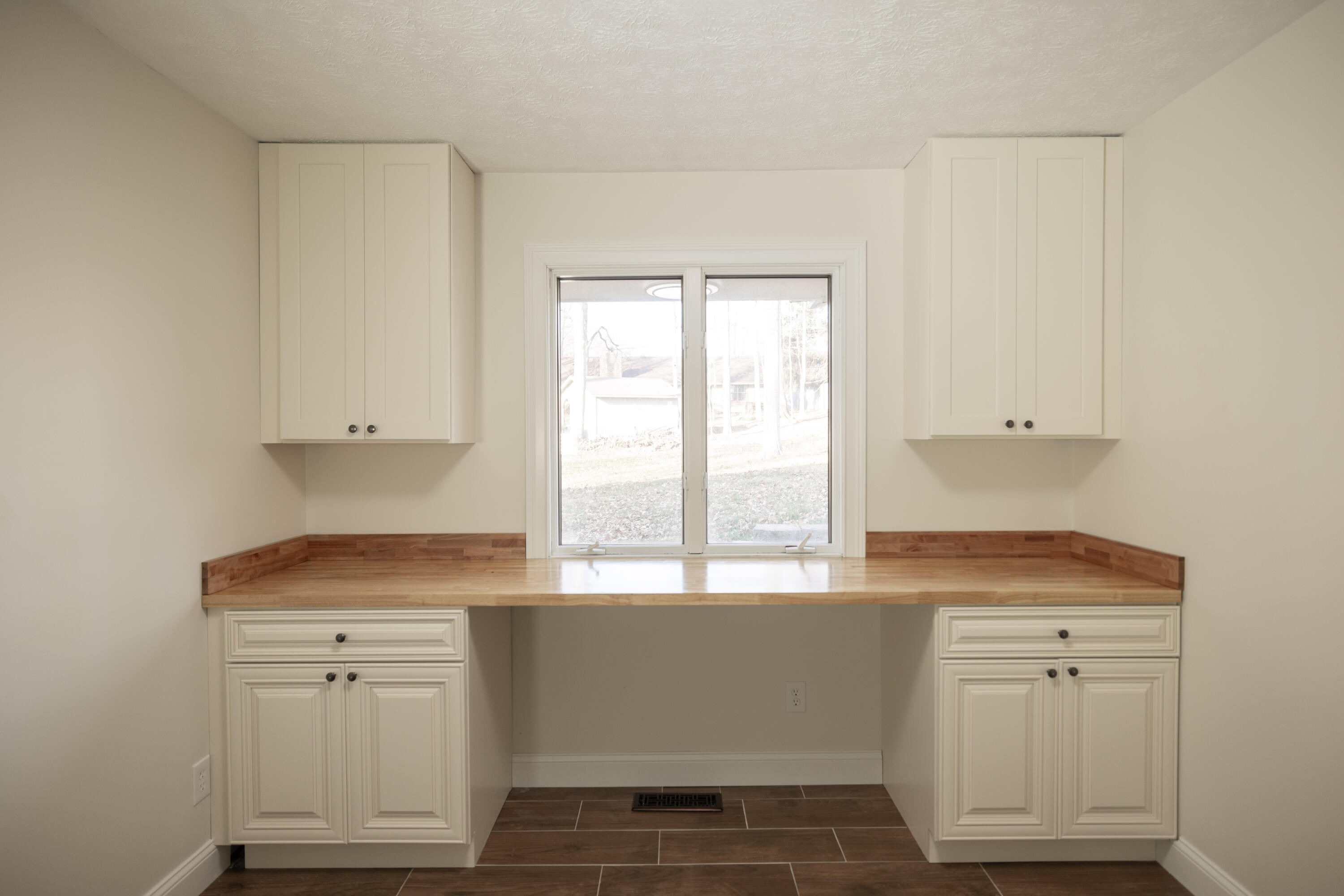 239 Honey Jane Drive, Beavercreek, Ohio 45434