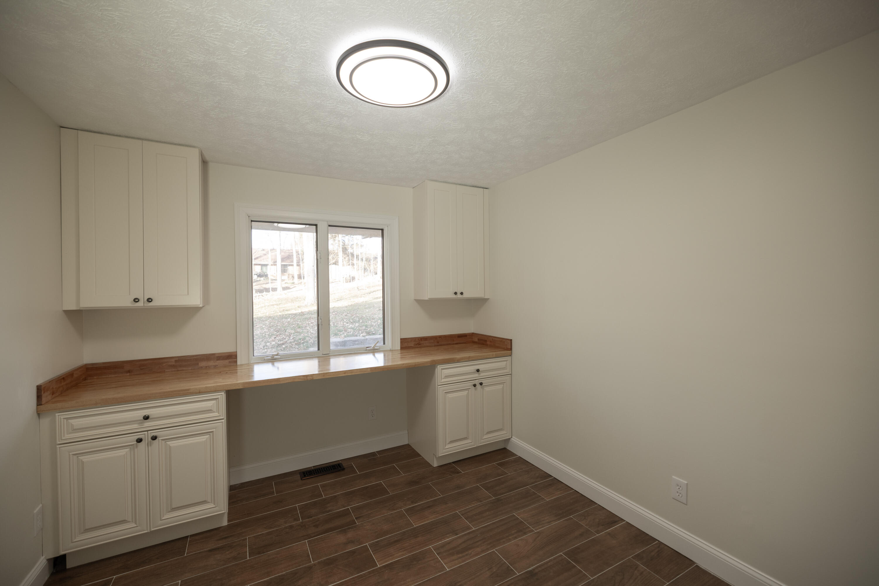 239 Honey Jane Drive, Beavercreek, Ohio 45434