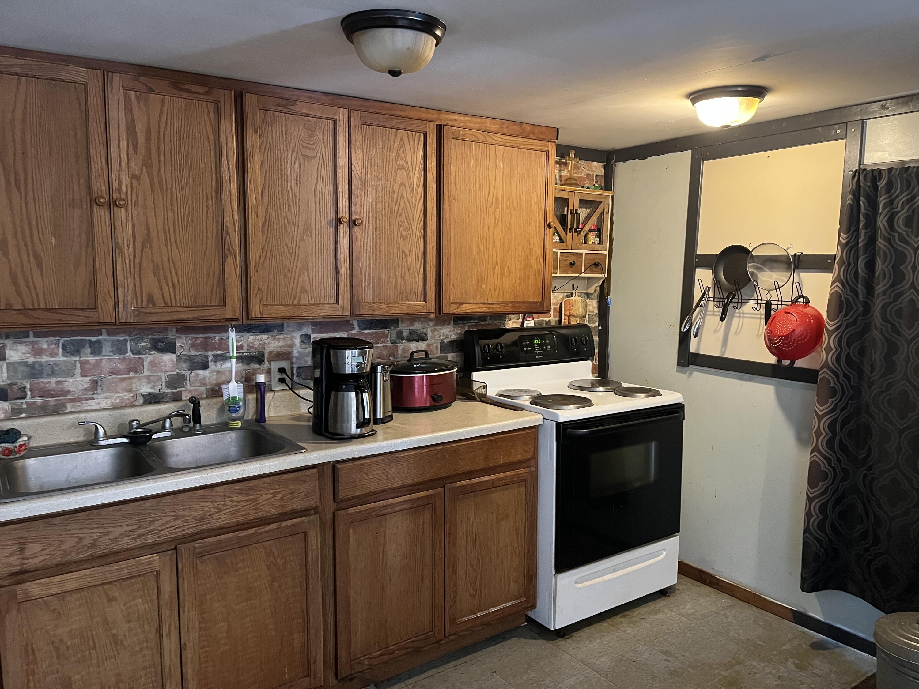 245 Grove Avenue, Lakeview, Ohio 43331