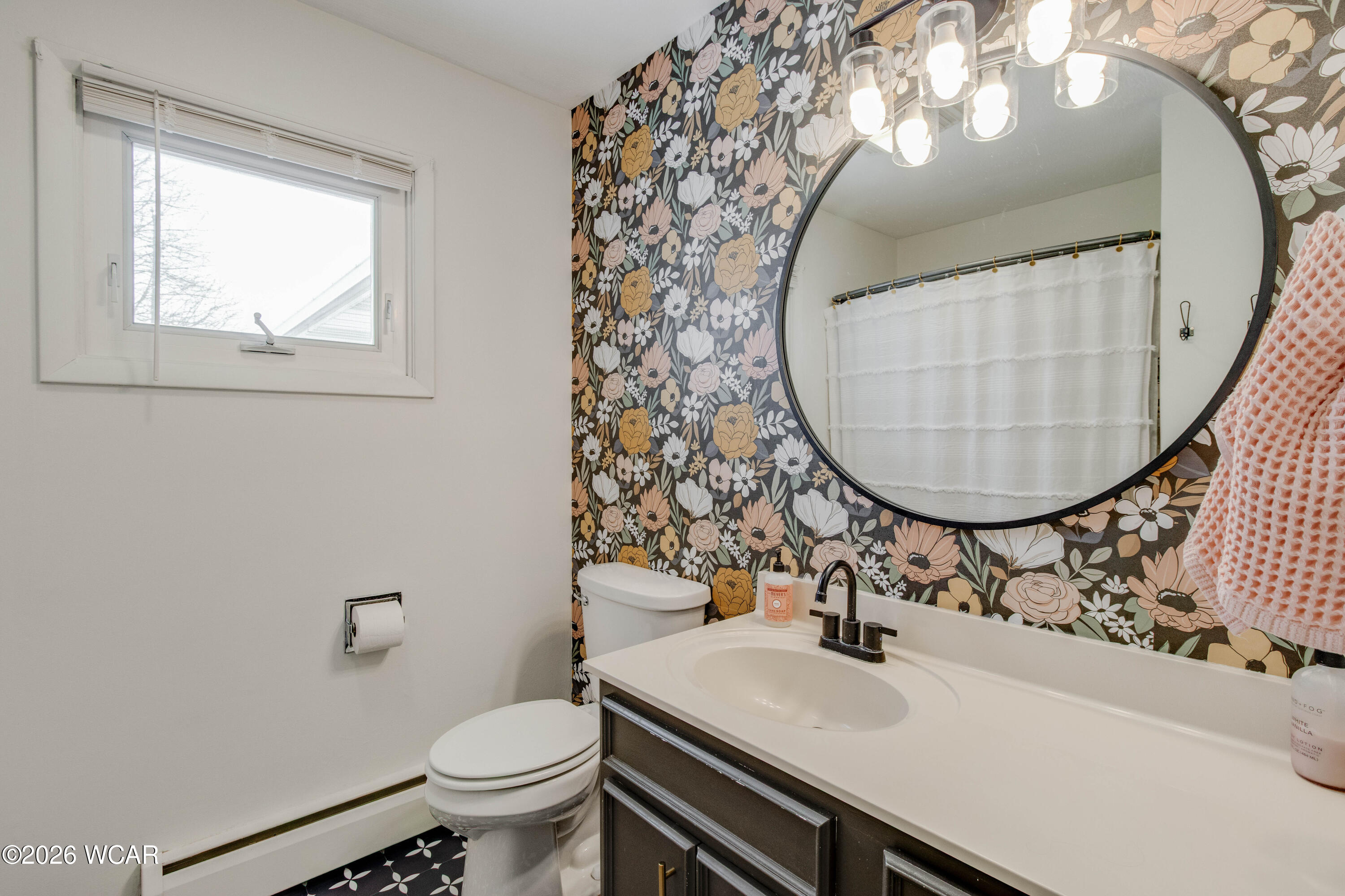 407 South Street, Botkins, Ohio