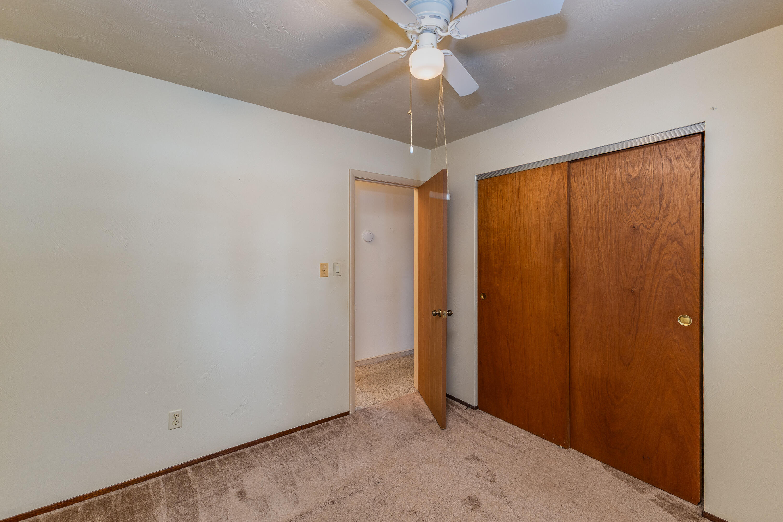 208 Shaw Road, Englewood, Ohio 45322