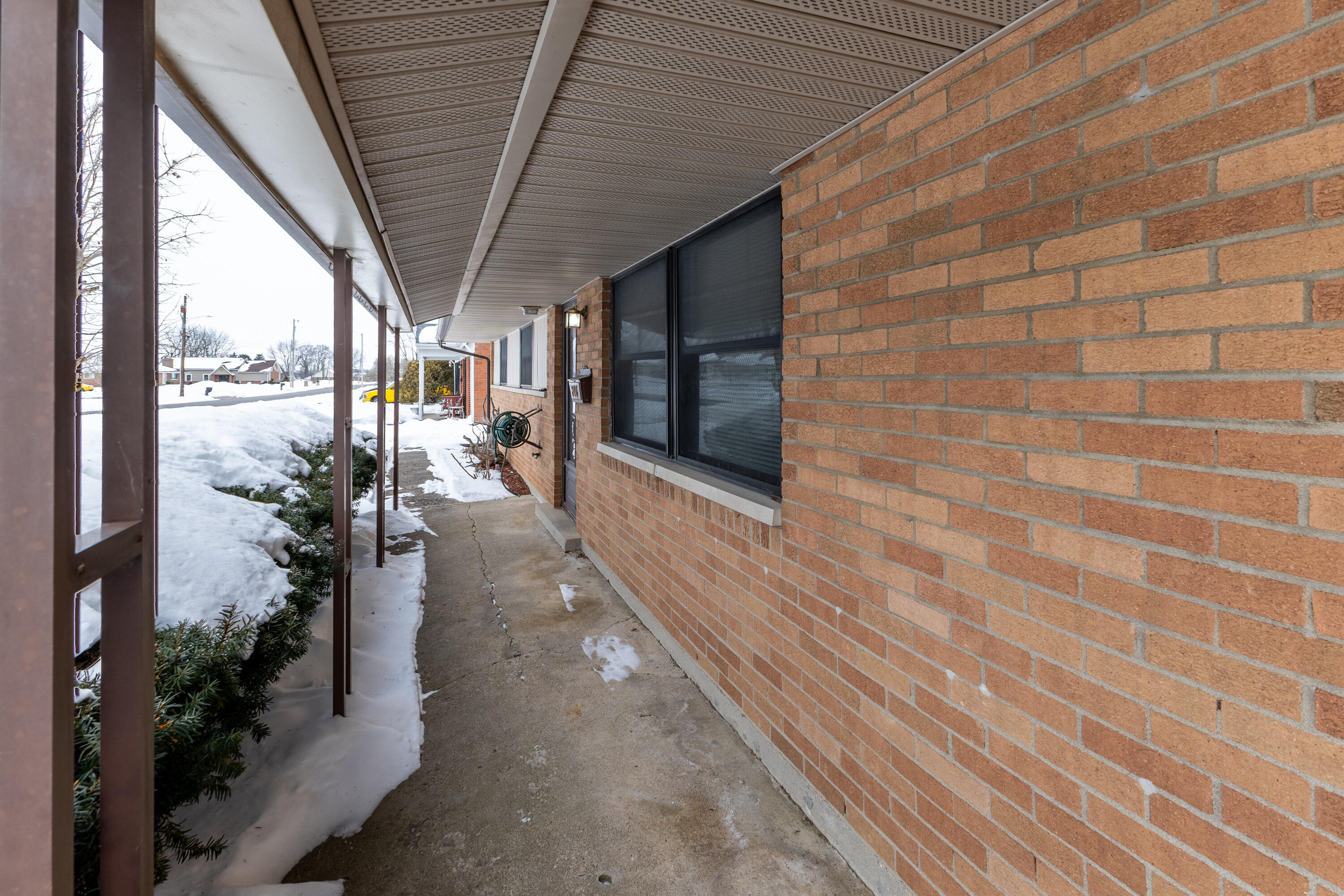 208 Shaw Road, Englewood, Ohio 45322