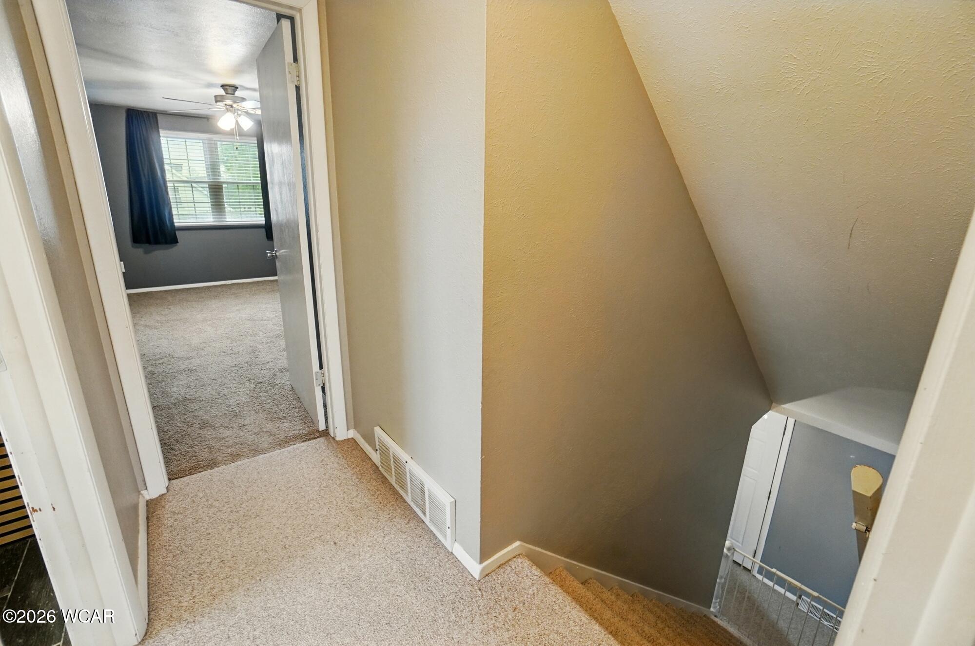 1572 Clinton Street, Defiance, Ohio