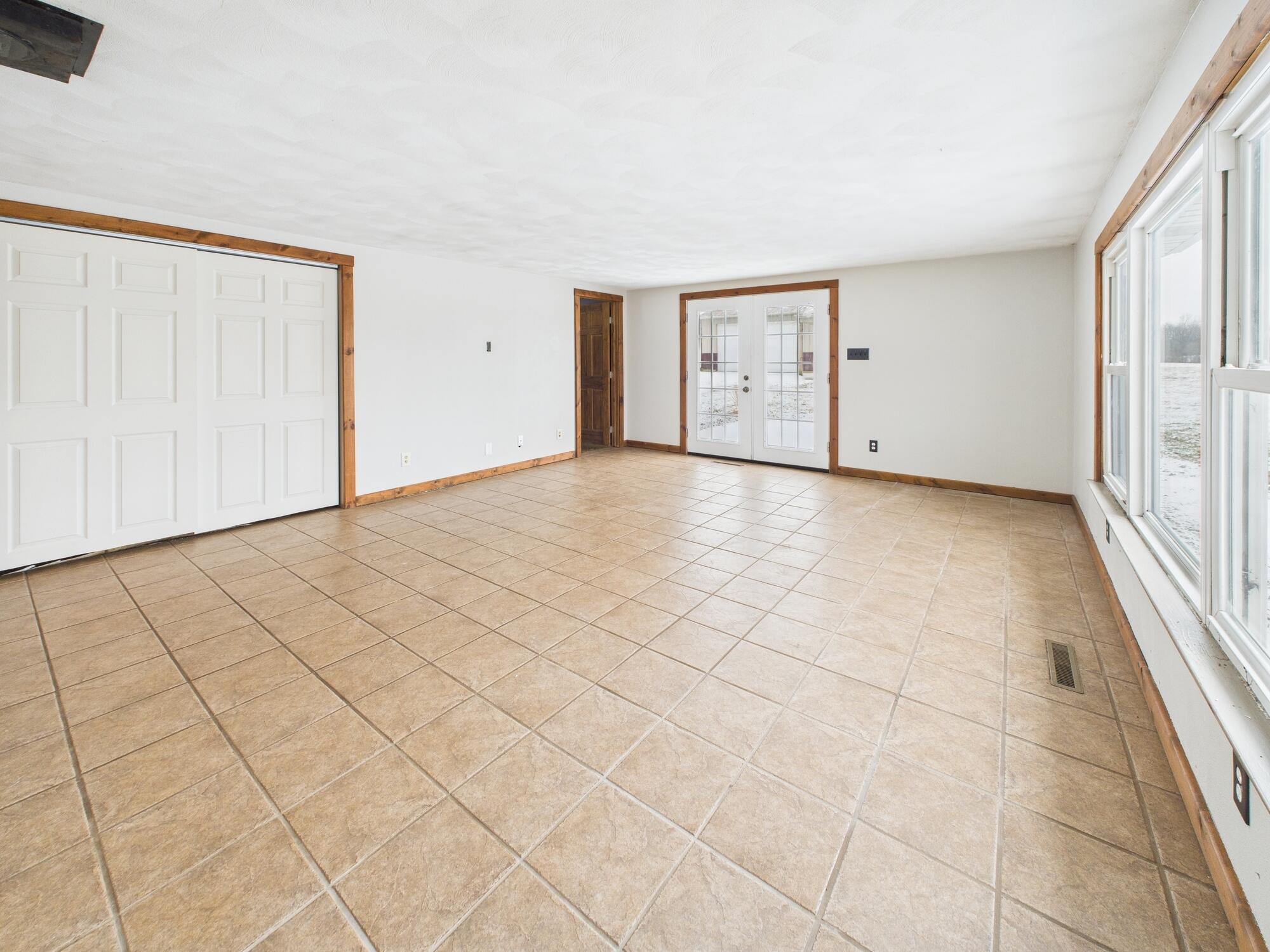 6904 Jaysville St Johns Road, Greenville, Ohio 45331