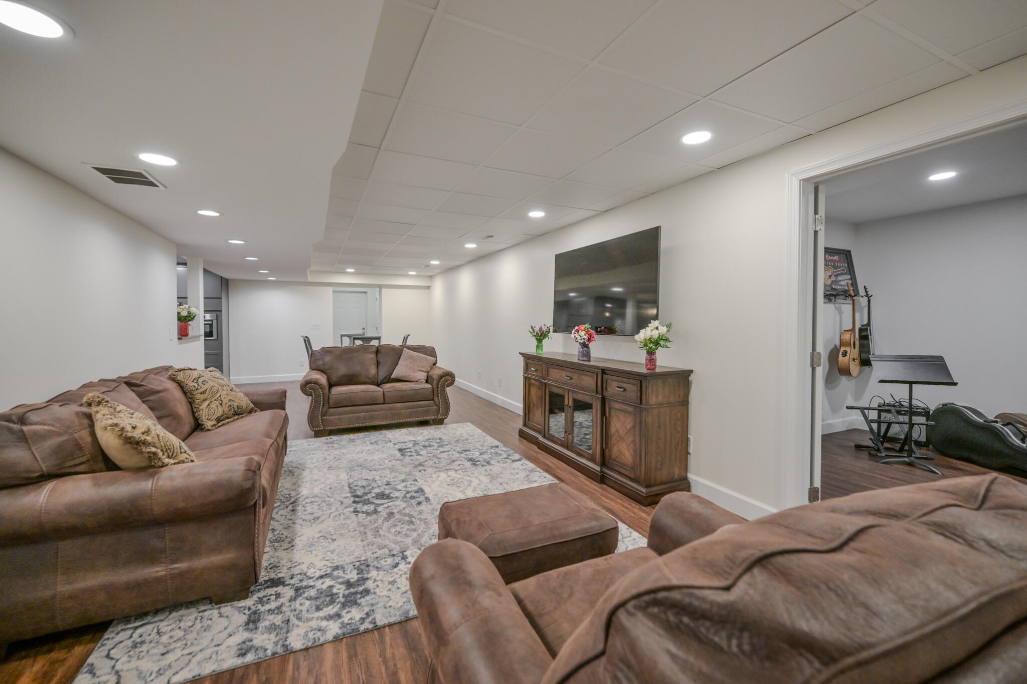 224 Roscommon Drive, Springfield, Ohio 45503