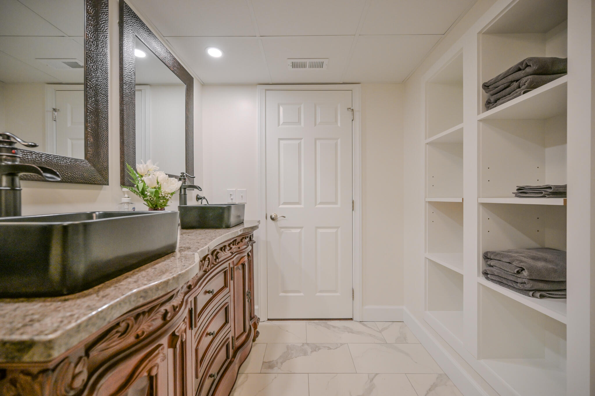 224 Roscommon Drive, Springfield, Ohio 45503