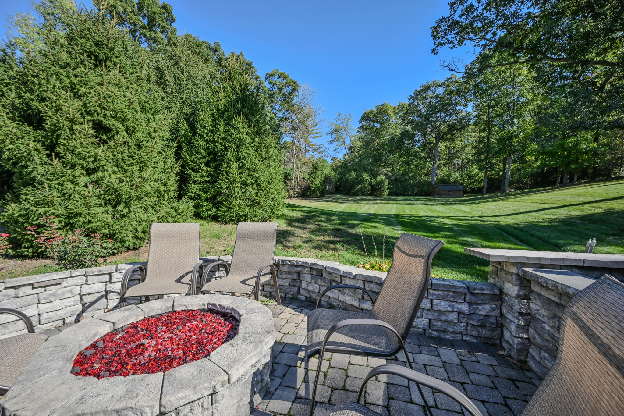 224 Roscommon Drive, Springfield, Ohio 45503