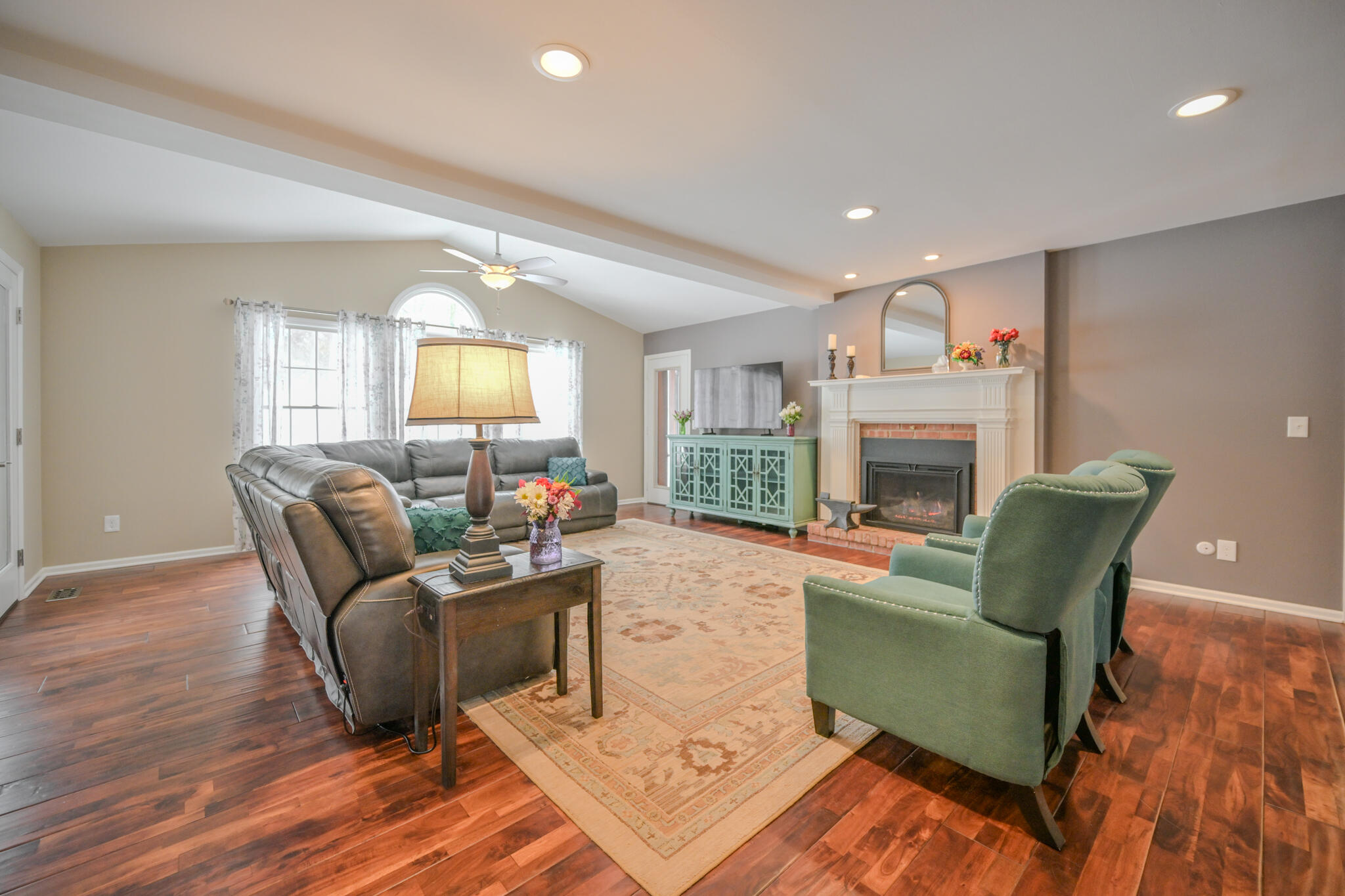 224 Roscommon Drive, Springfield, Ohio 45503