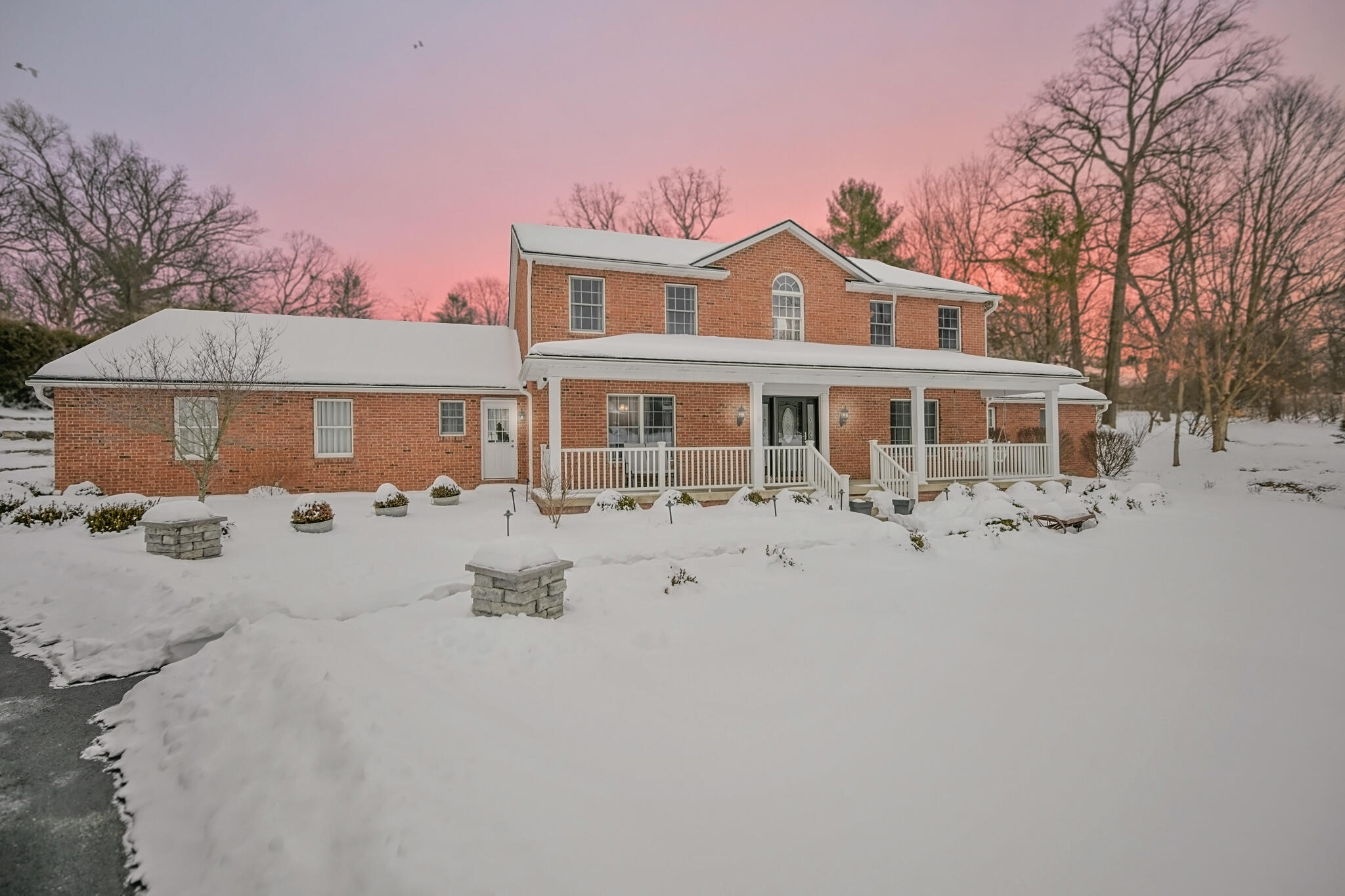 224 Roscommon Drive, Springfield, Ohio 45503