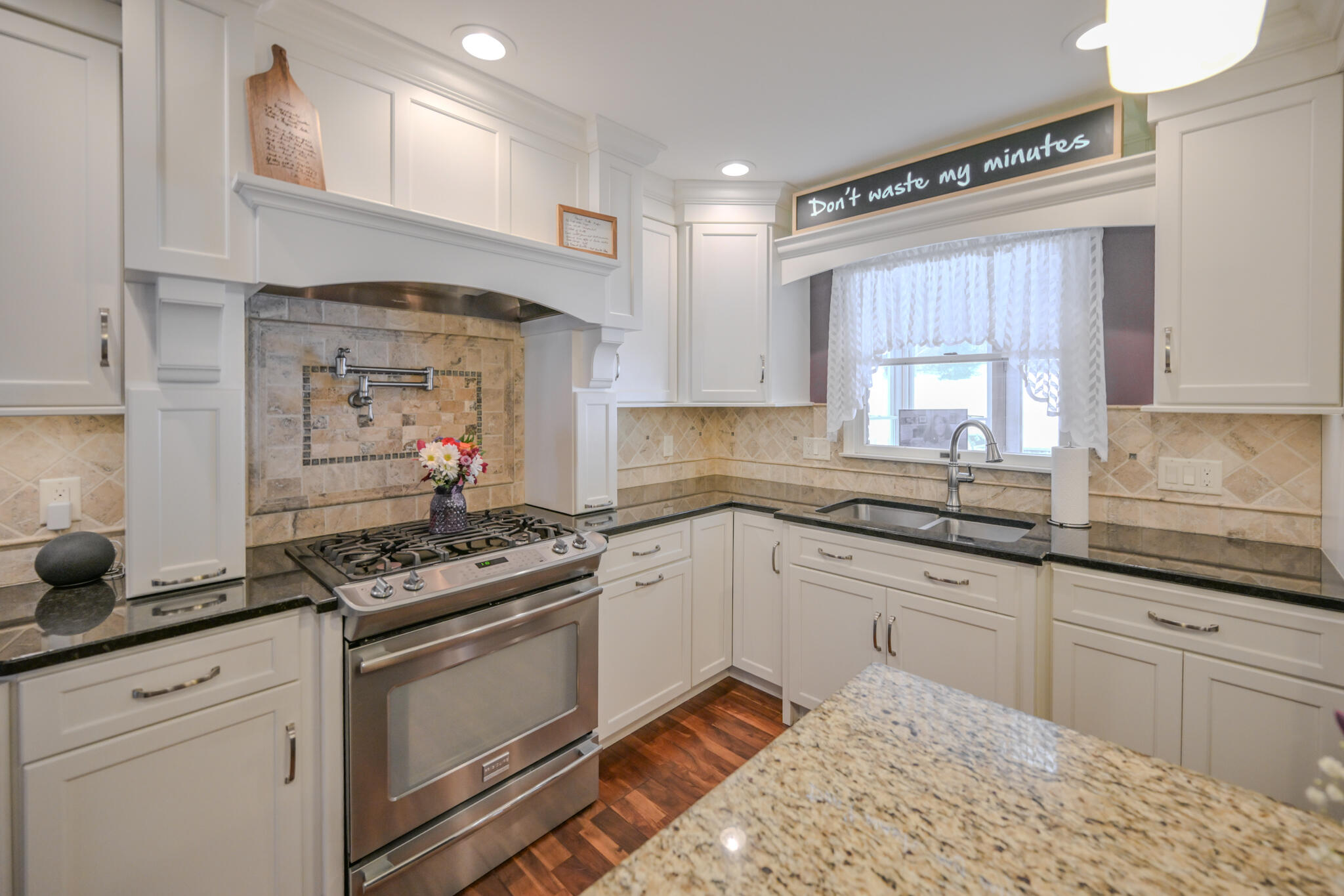 224 Roscommon Drive, Springfield, Ohio 45503