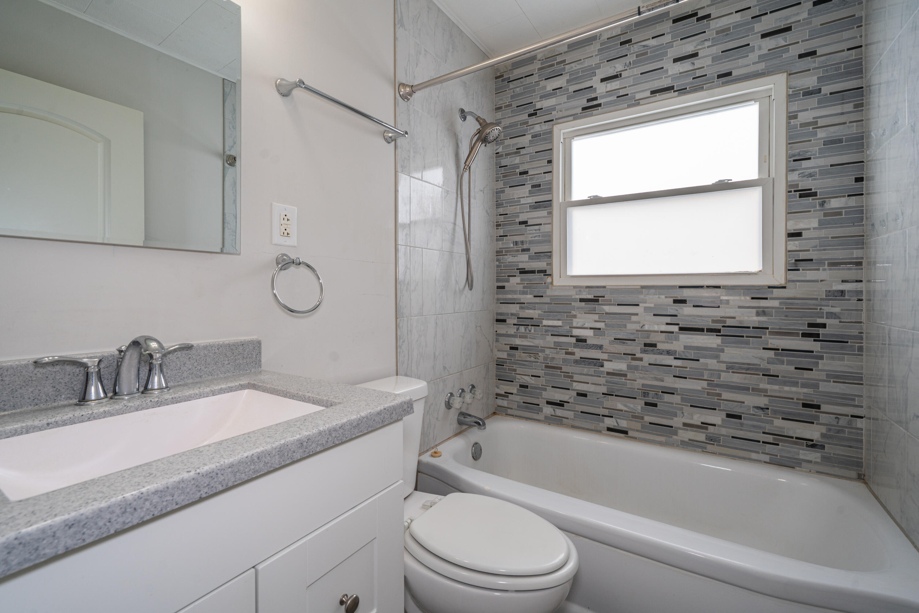 227 Rawson Drive, New Carlisle, Ohio 45344