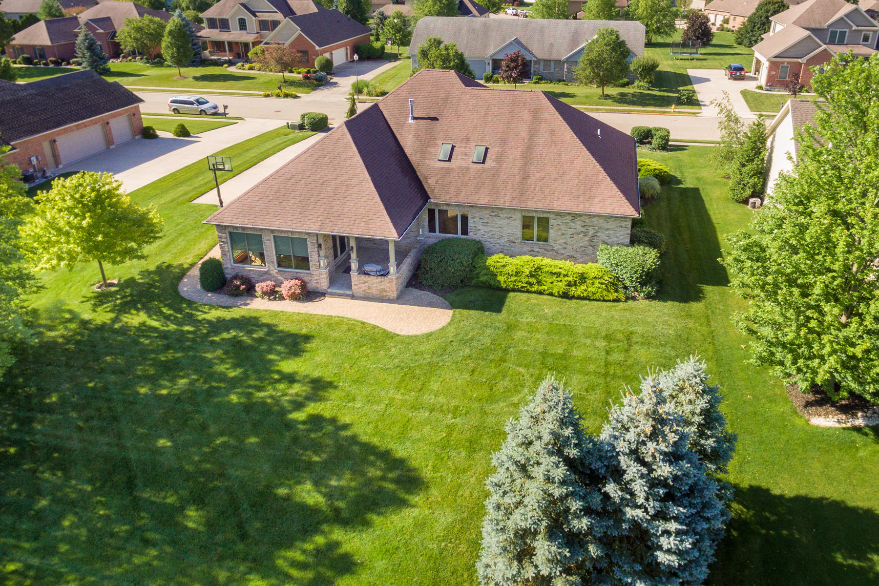 2659 Stonebridge Drive, Troy, Ohio 45373