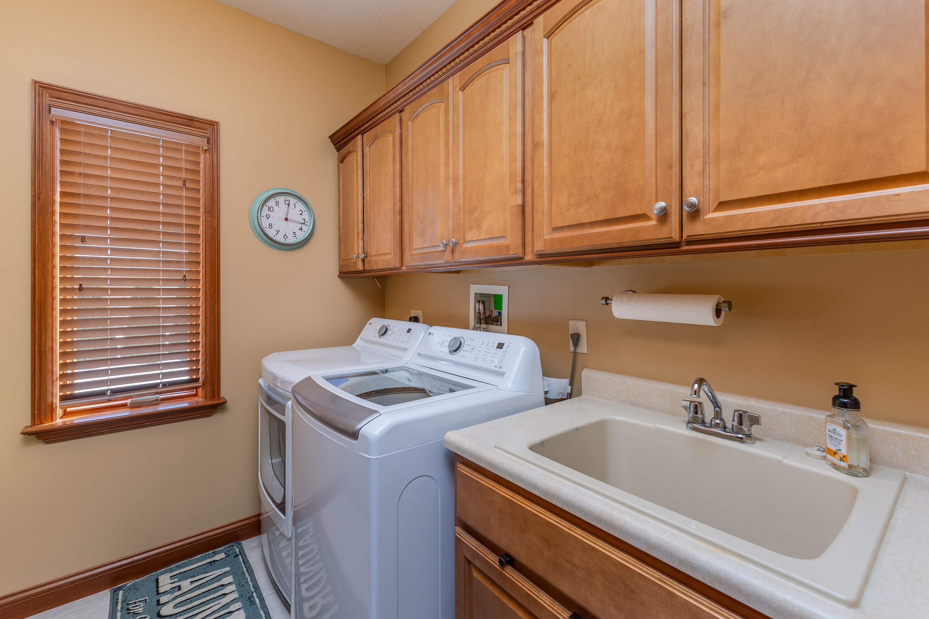 2659 Stonebridge Drive, Troy, Ohio 45373