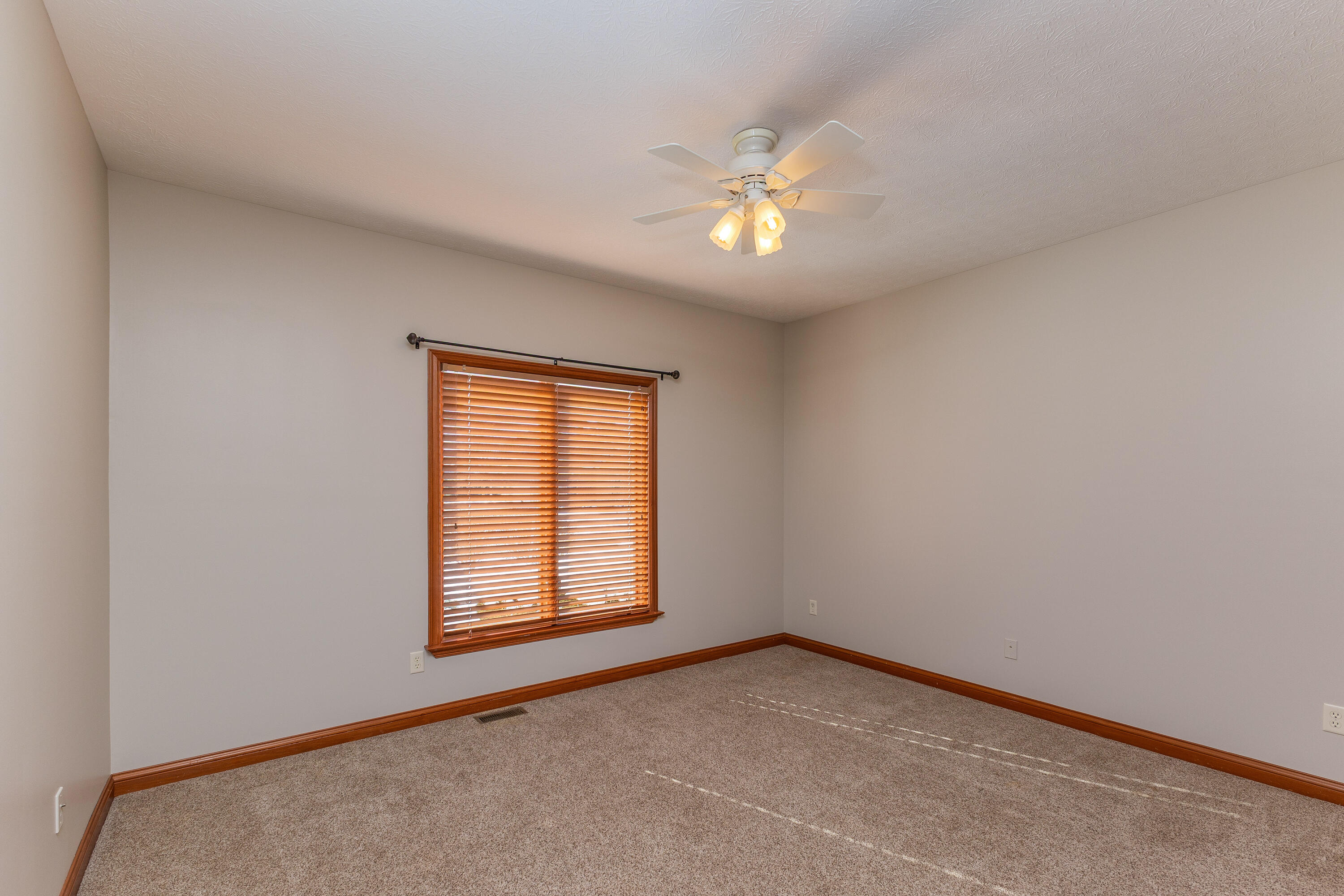 2659 Stonebridge Drive, Troy, Ohio 45373