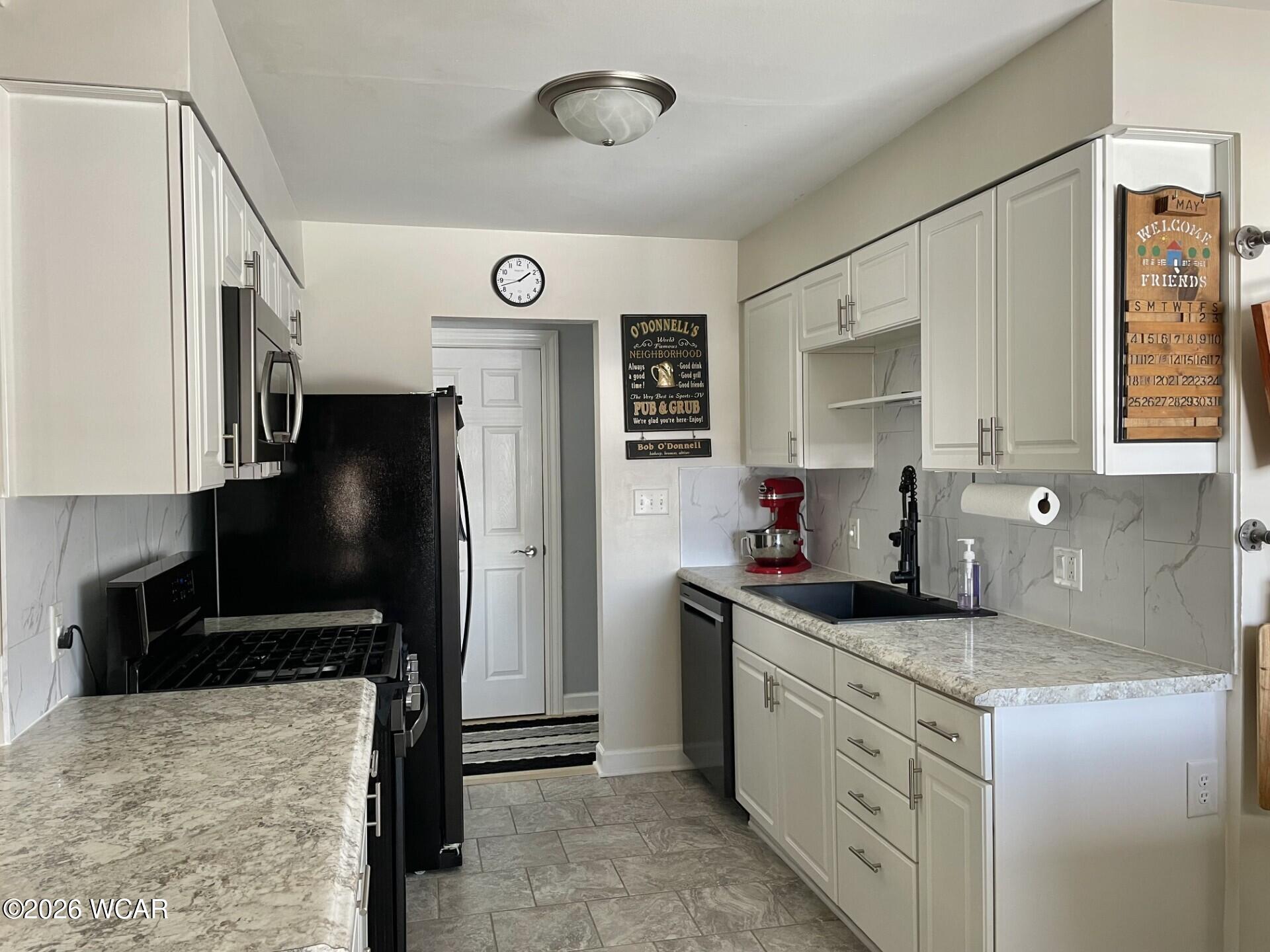 221 Devonshire Drive, Lima, Ohio