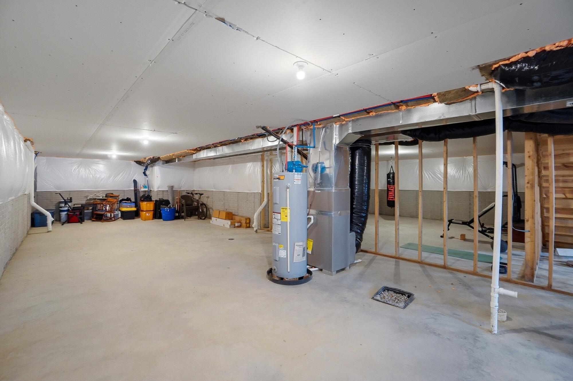 5166 Windbrooke Drive, Tipp City, Ohio 45371