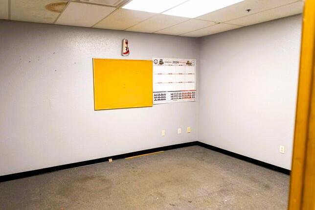 2555 Dorr Street, Toledo, Ohio 43606