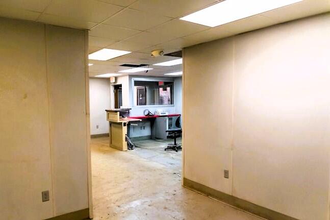 2555 Dorr Street, Toledo, Ohio 43606