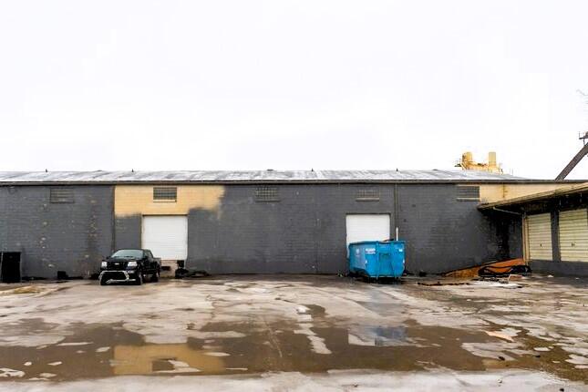 2555 Dorr Street, Toledo, Ohio 43606