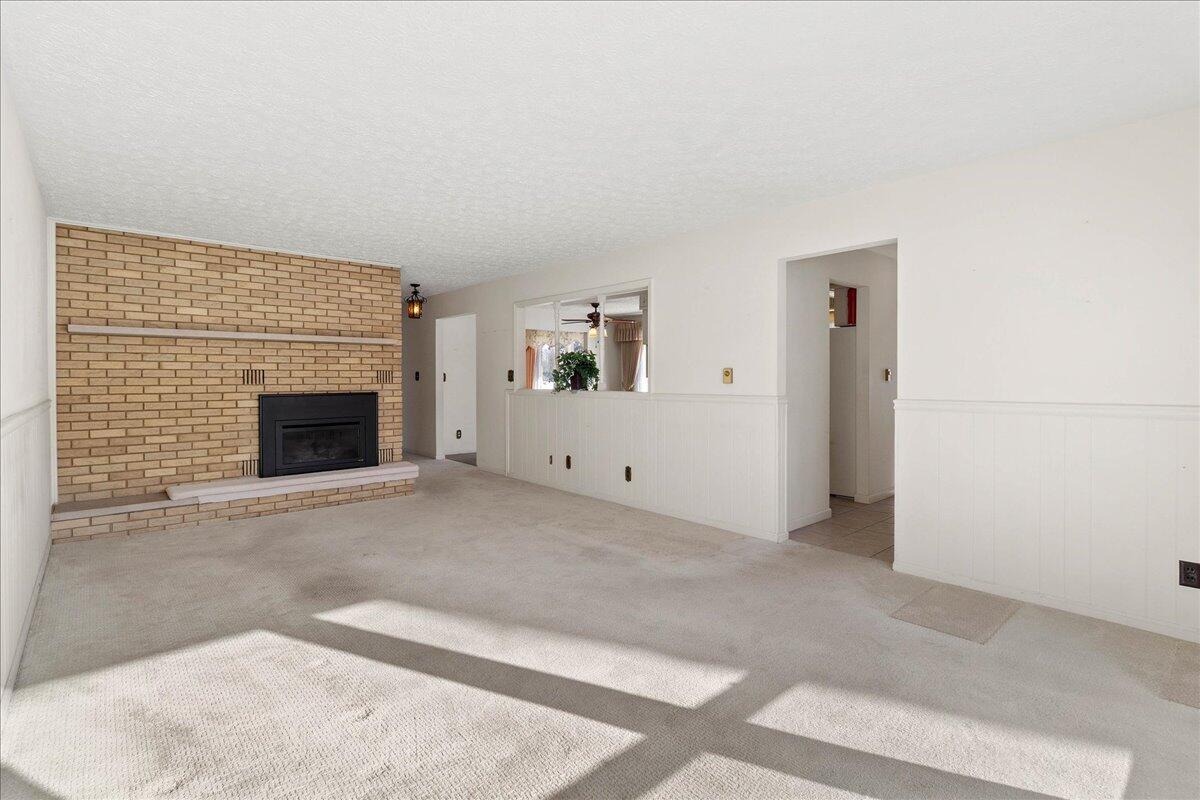 528 County Road 32, Bellefontaine, Ohio 43311