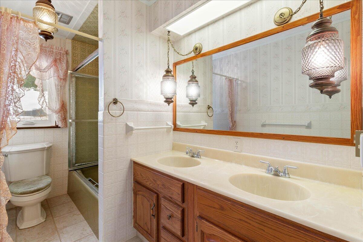 528 County Road 32, Bellefontaine, Ohio 43311