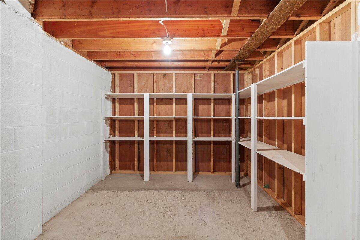 528 County Road 32, Bellefontaine, Ohio 43311