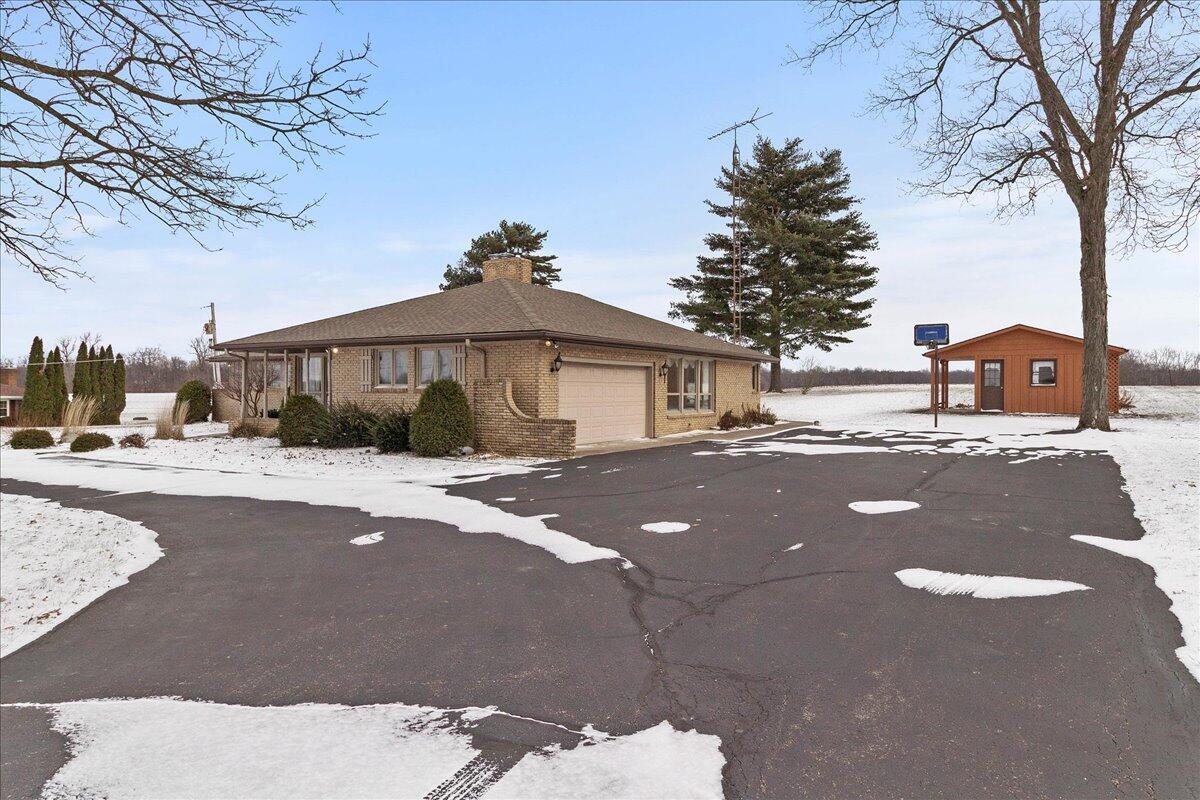 528 County Road 32, Bellefontaine, Ohio 43311