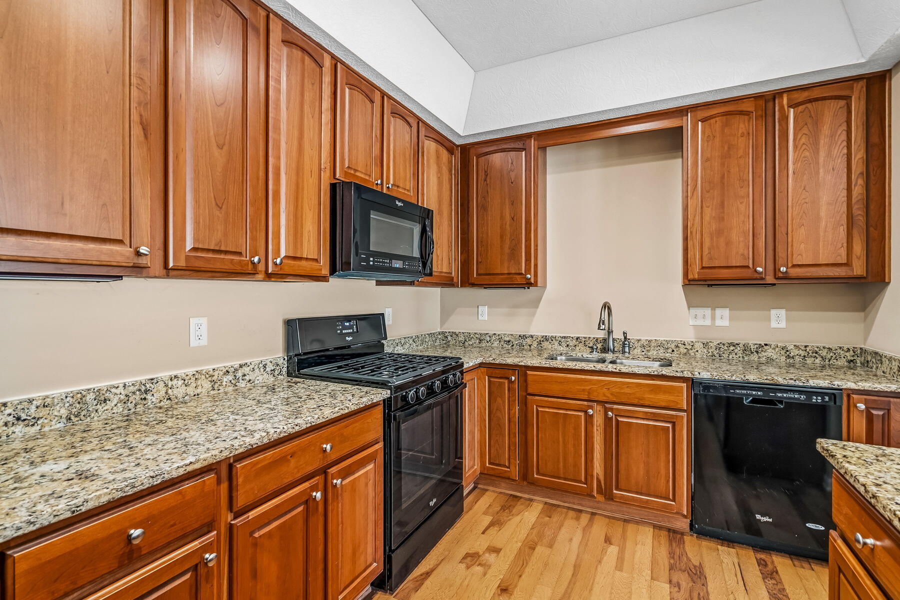 4156 Sighthill Avenue, Powell, Ohio 43065