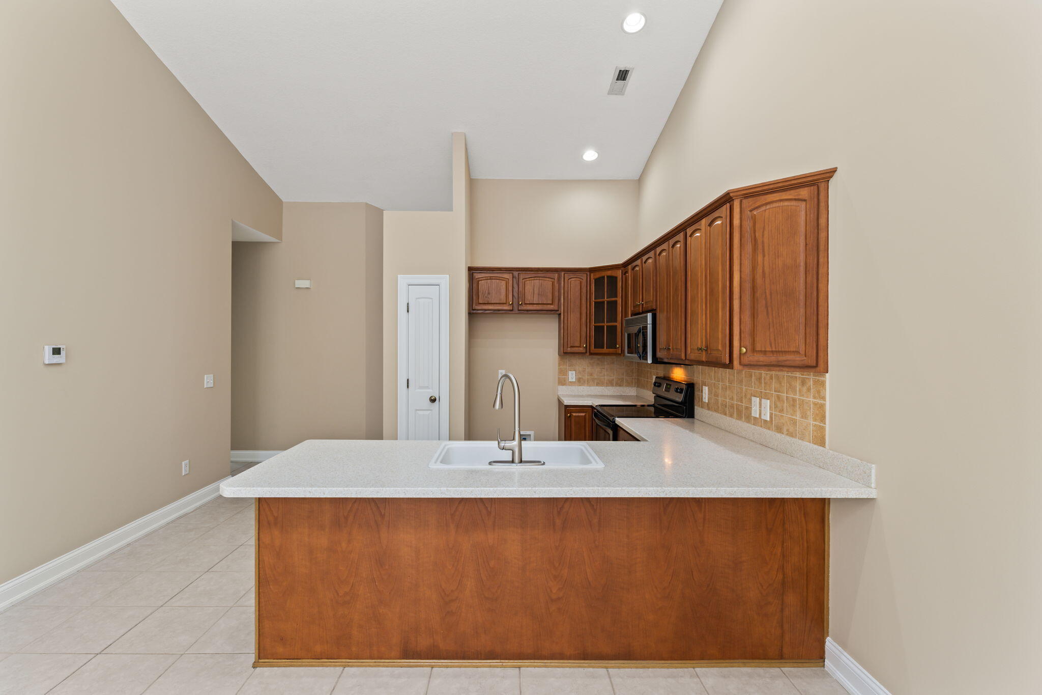 1426 Paul Revere Way, Troy, Ohio 45373