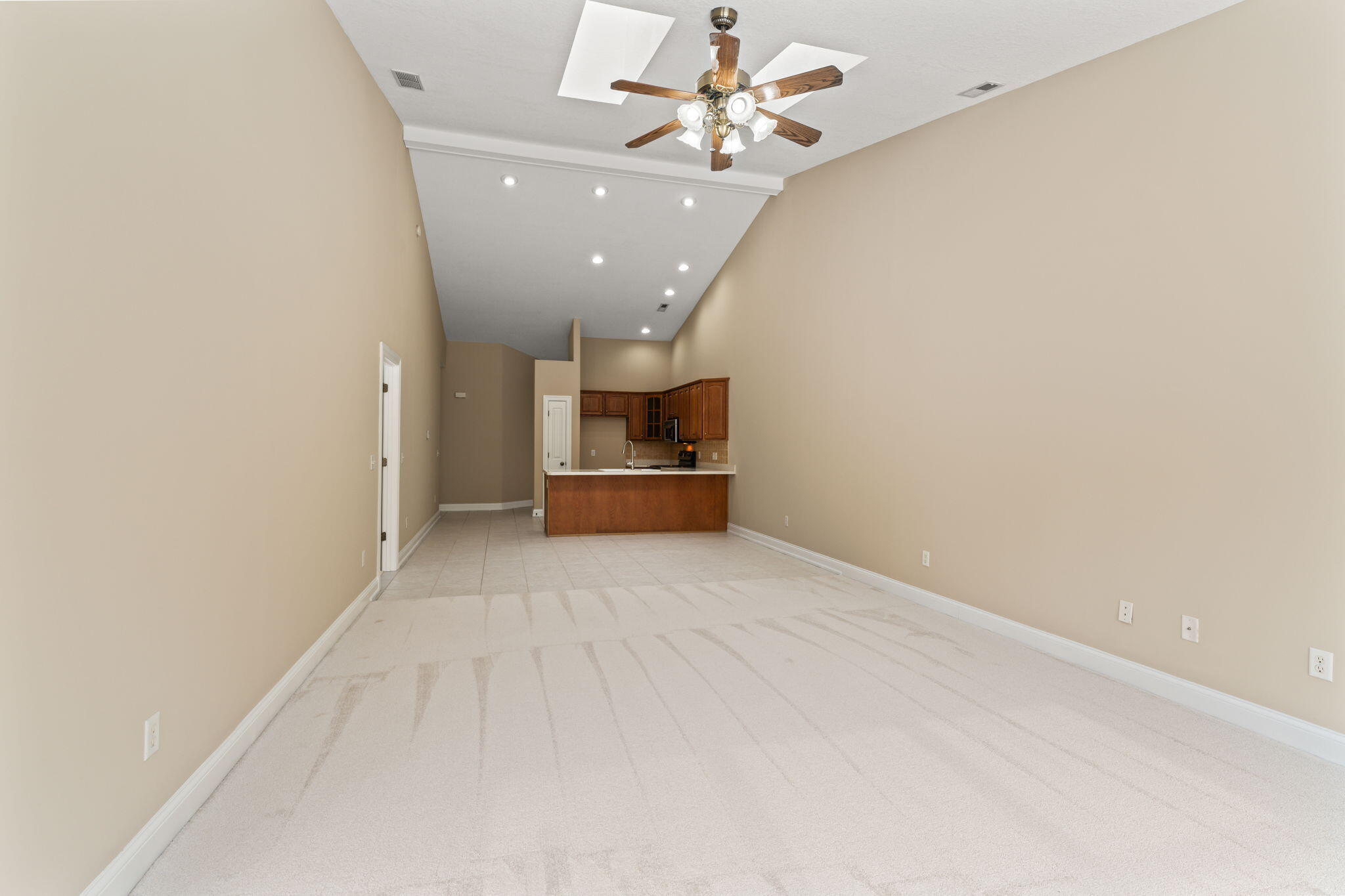 1426 Paul Revere Way, Troy, Ohio 45373